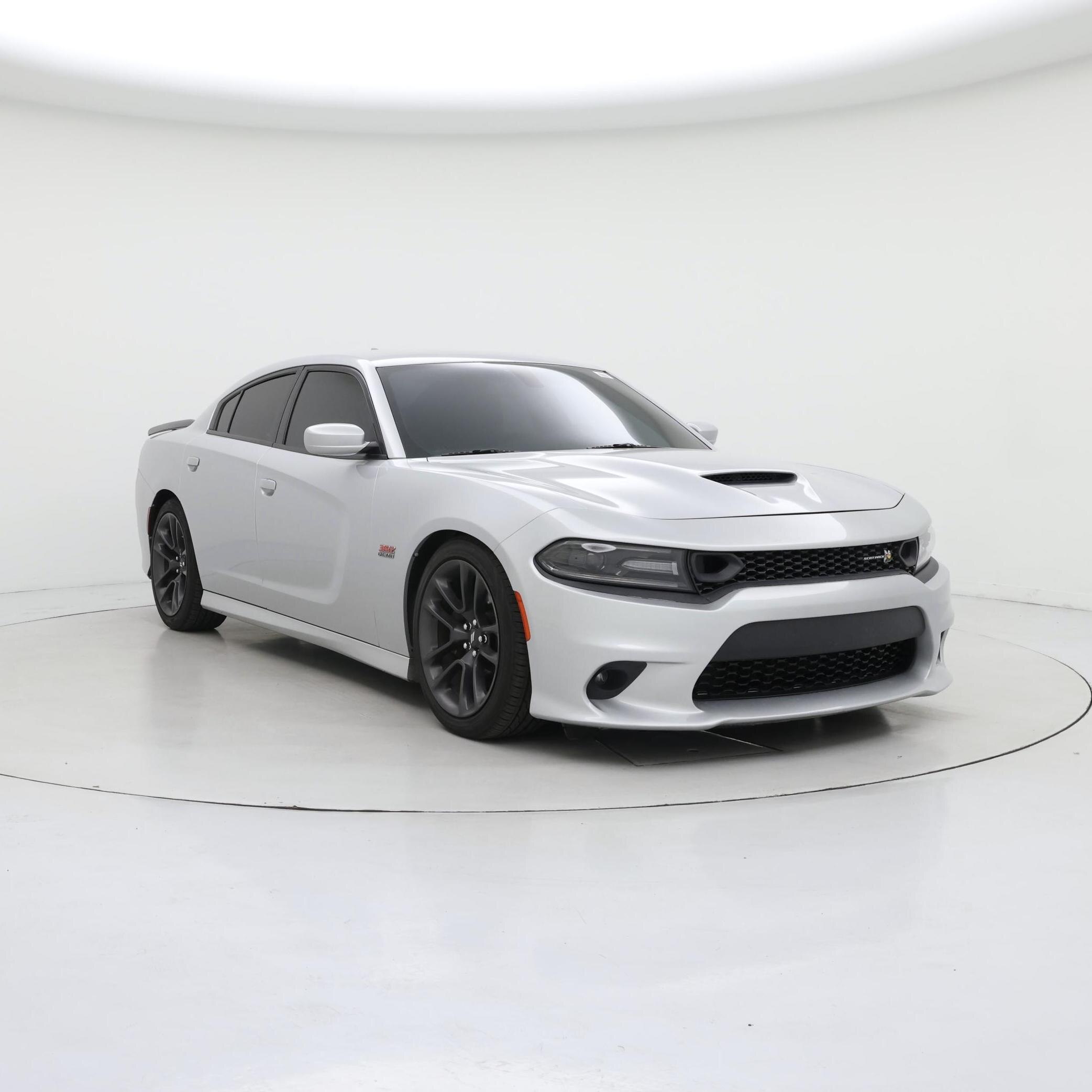 Silver 2020 Dodge Charger Sedan Rear-Wheel Drive Automatic