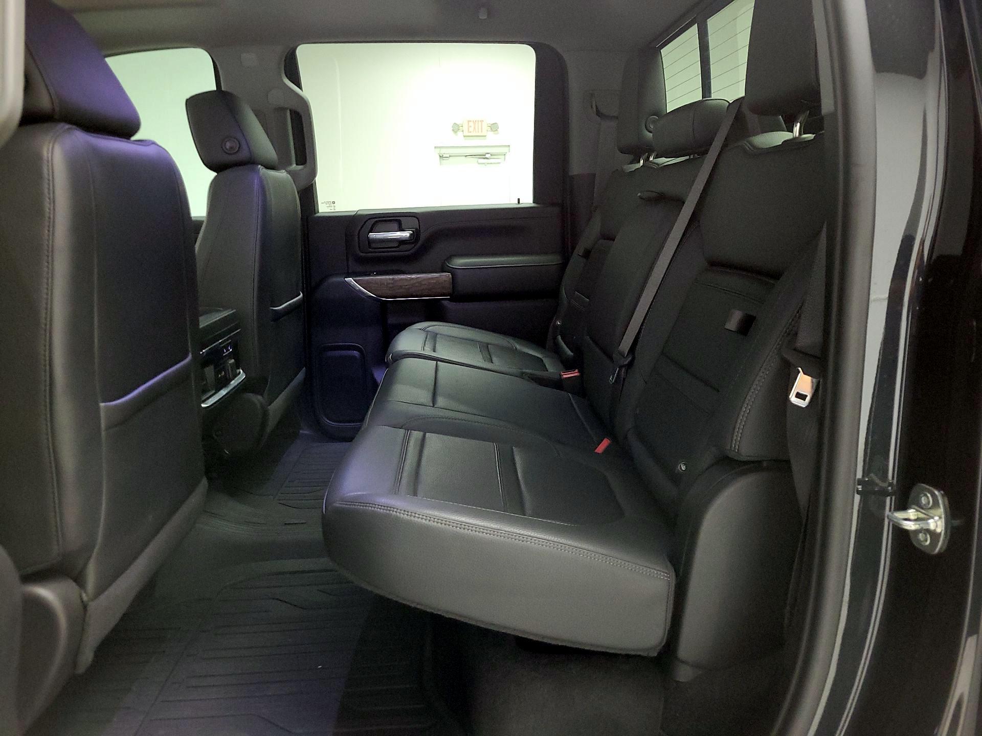 Thumbnail: 2020 GMC Sierra 3500 - 20