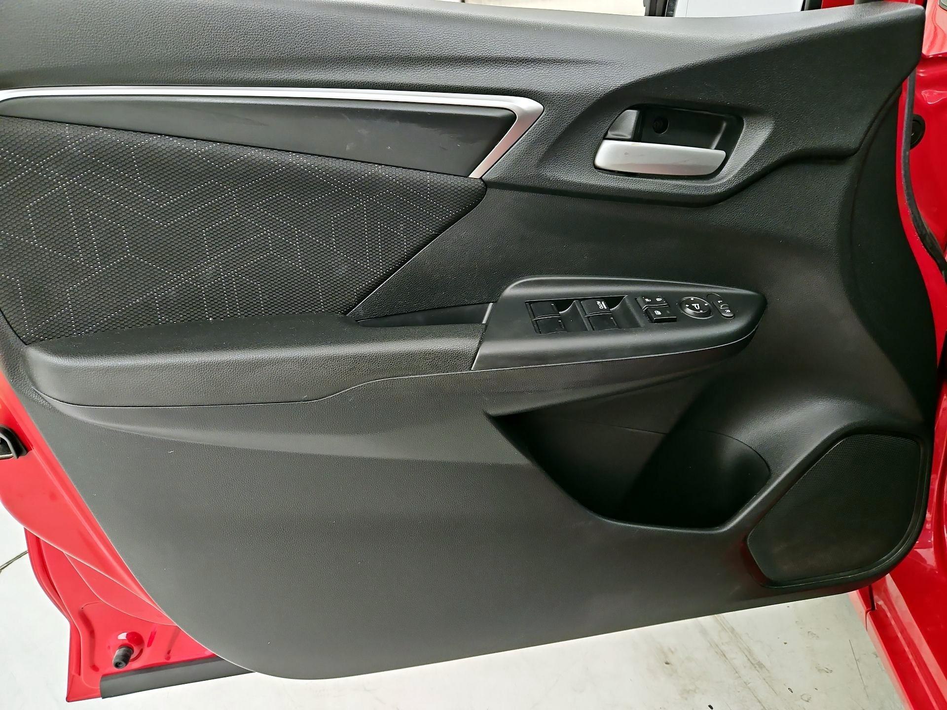 Thumbnail: 2015 Honda Fit - 12