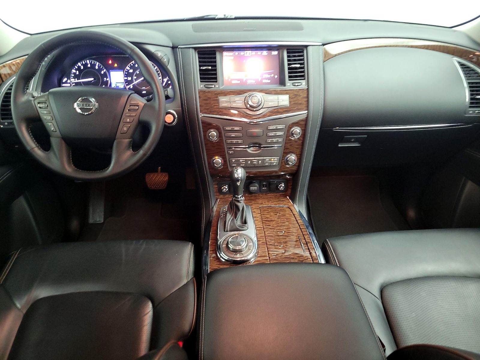 2018 Nissan Armada Platinum - Photo 10