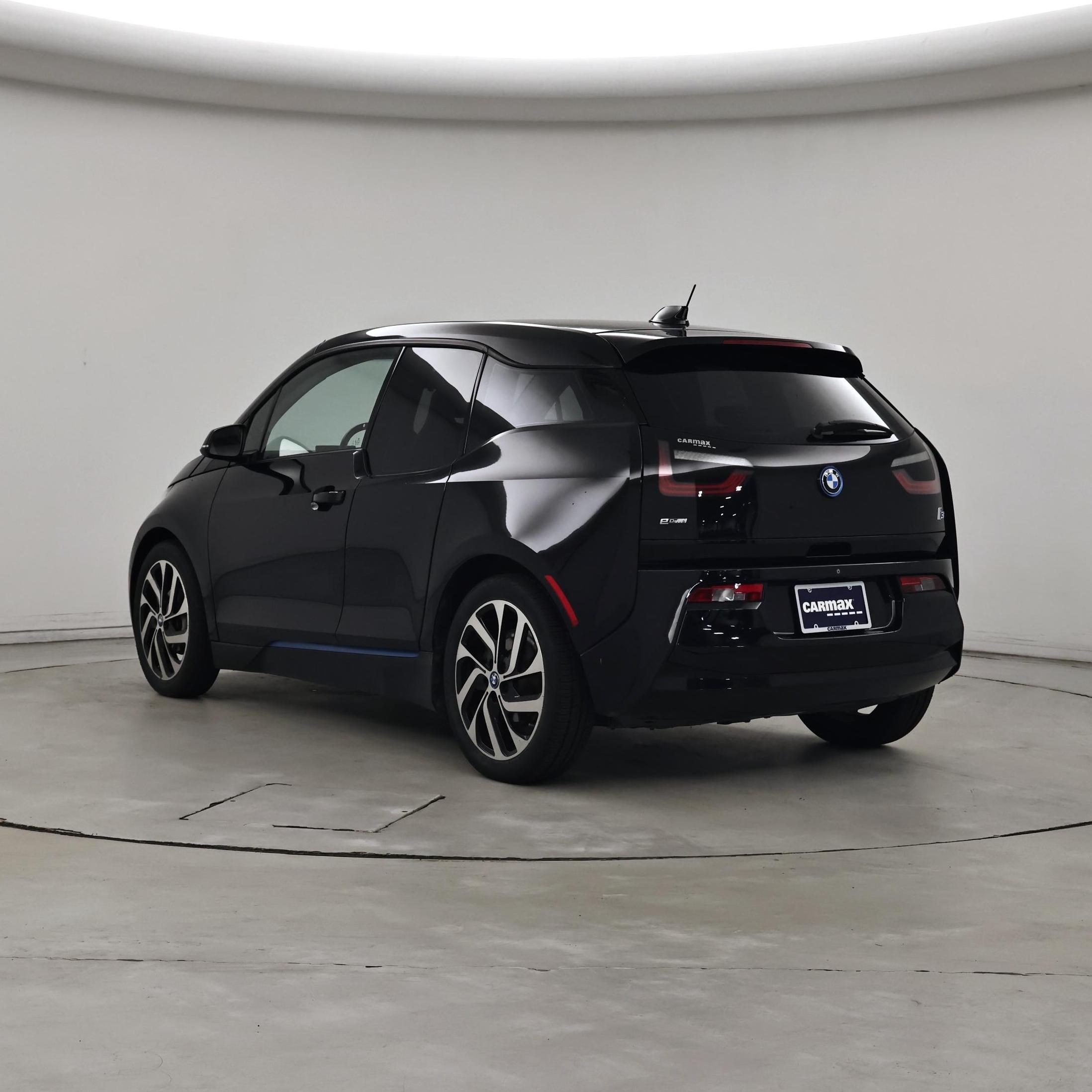 Thumbnail: 2017 BMW i3 - 2