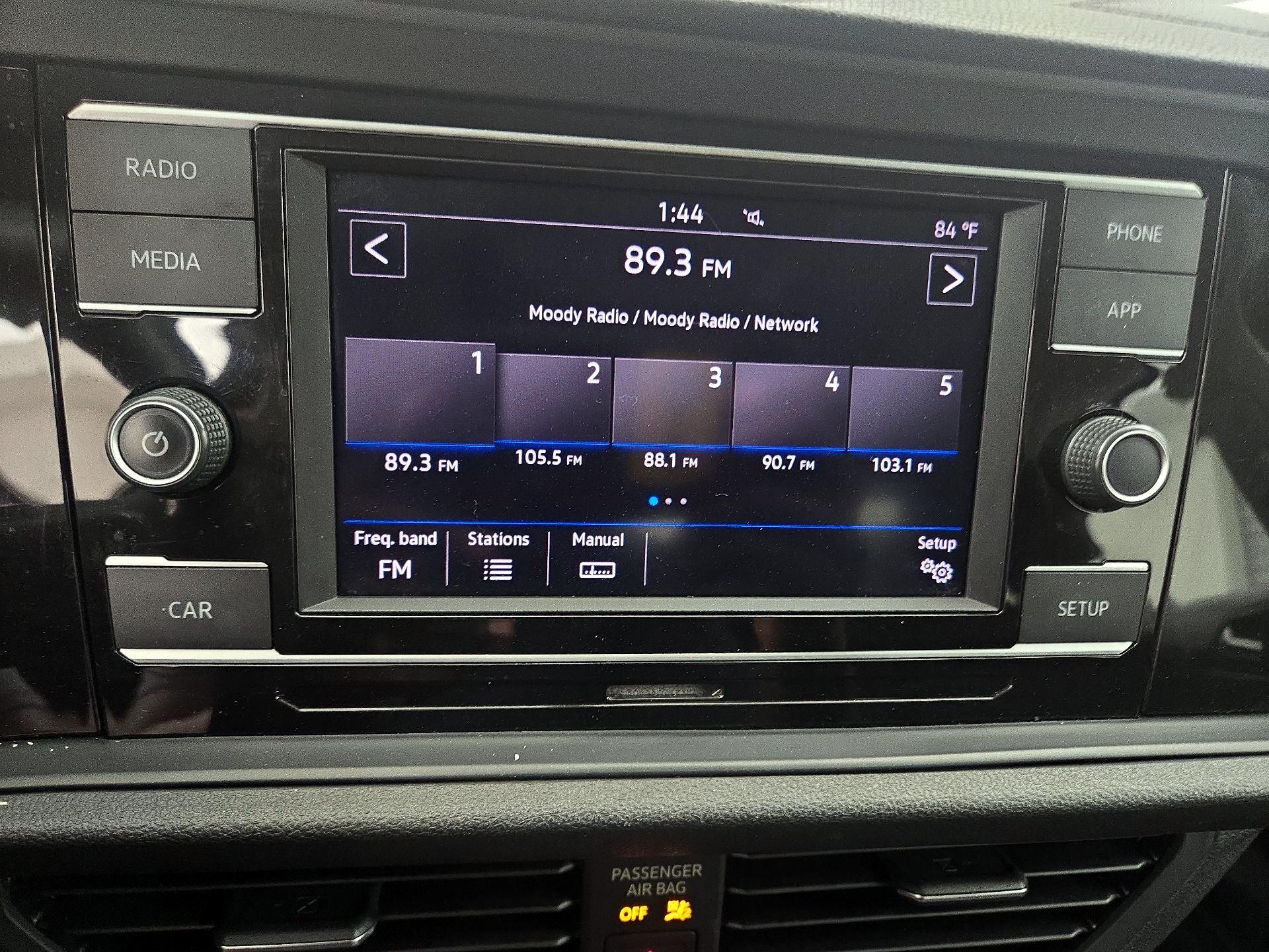 Thumbnail: 2019 Volkswagen Jetta - 15
