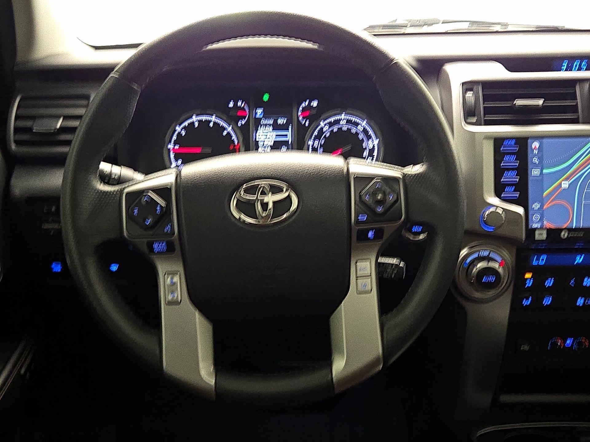 Thumbnail: 2022 Toyota 4Runner - 10