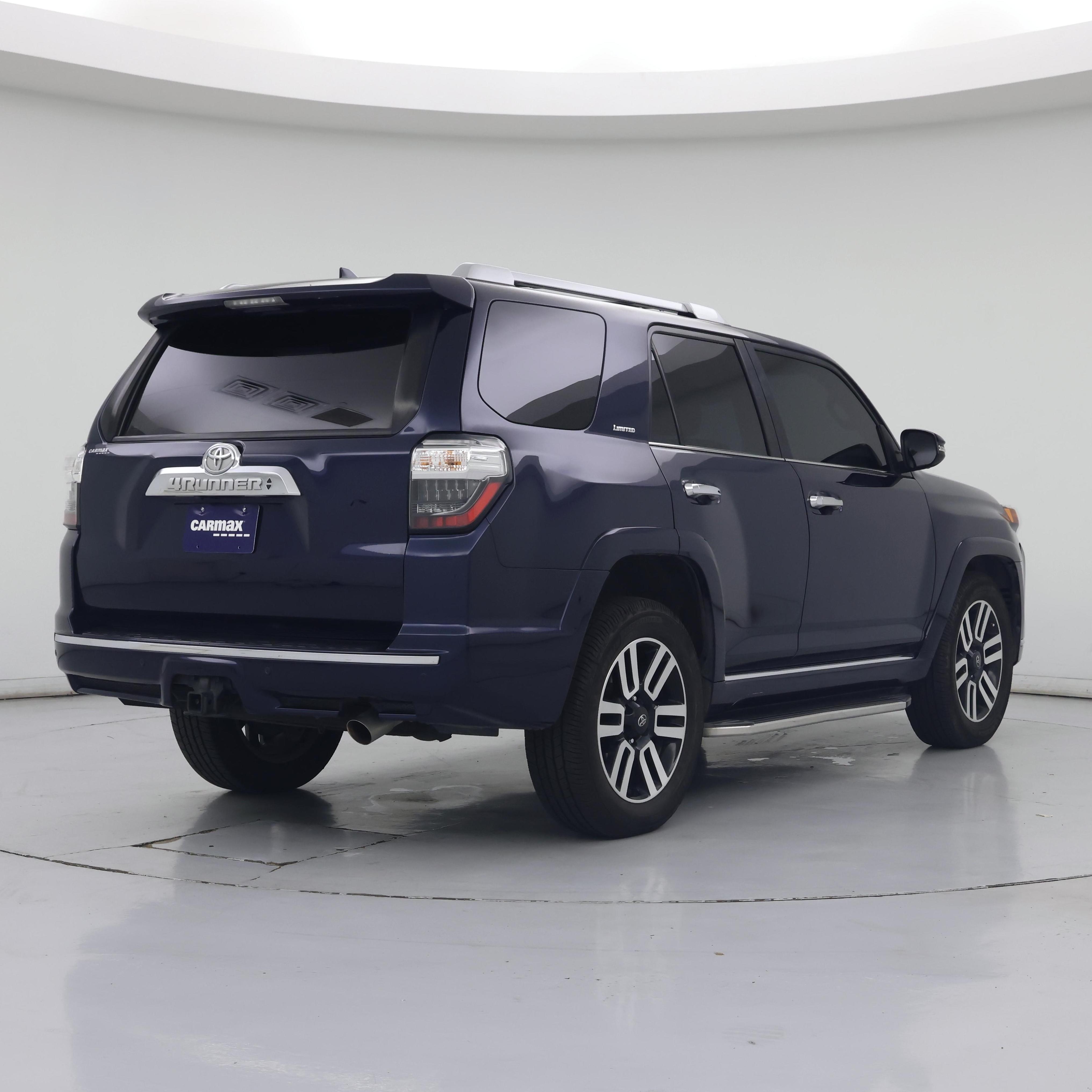 Thumbnail: 2022 Toyota 4Runner - 8