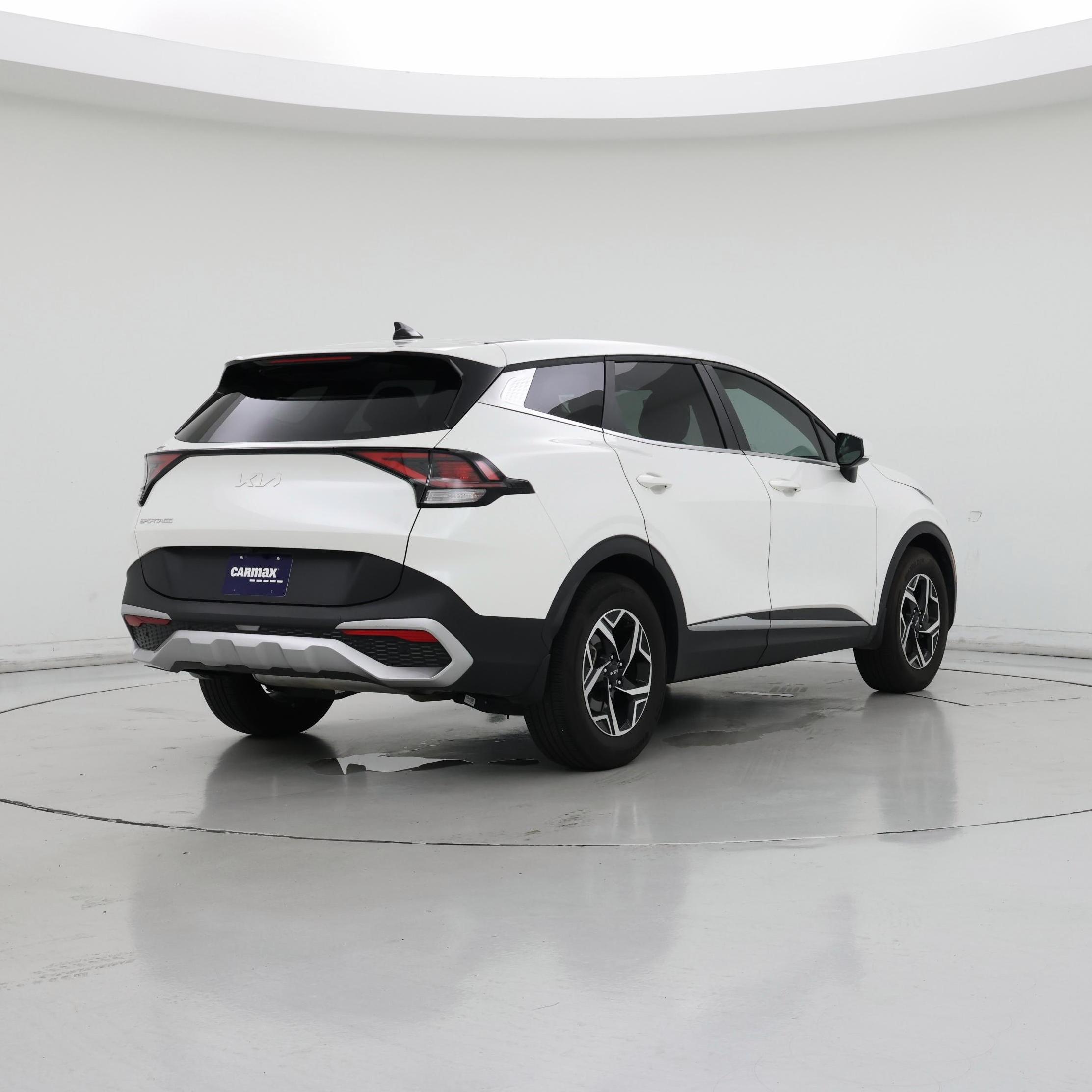 Thumbnail: 2024 Kia Sportage - 8
