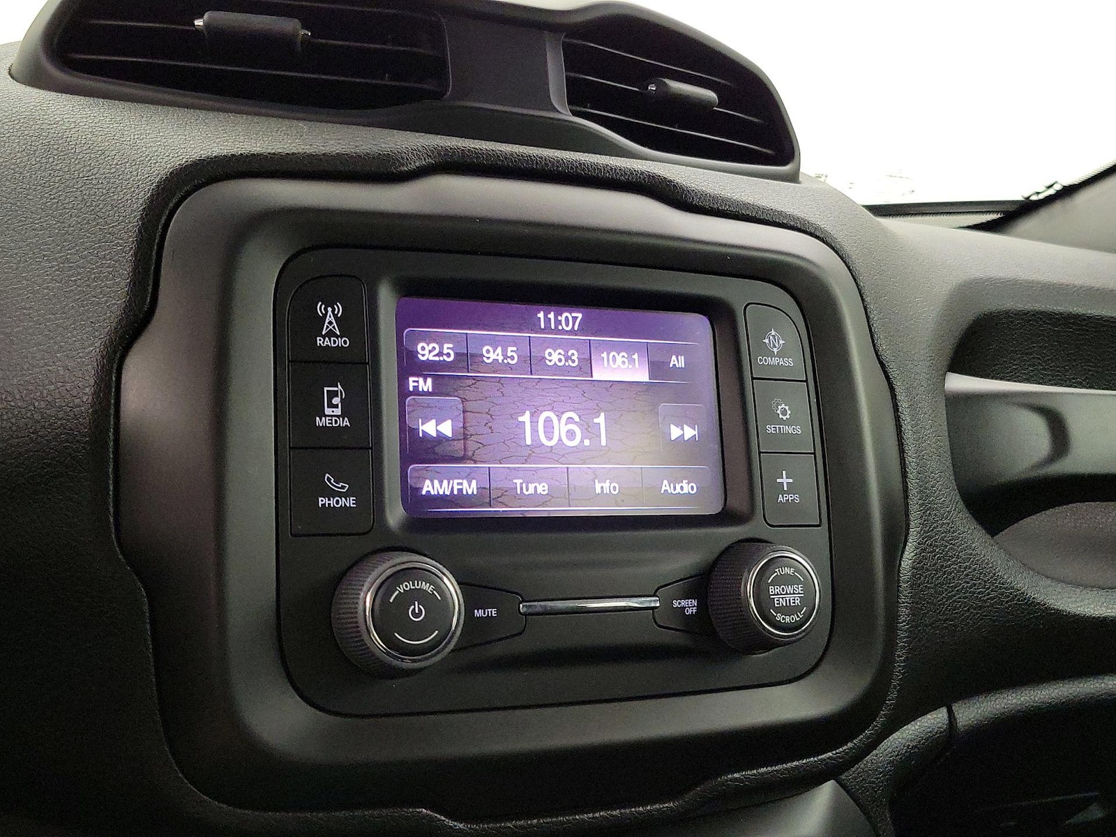 2020 Jeep Renegade Sport - Photo 16