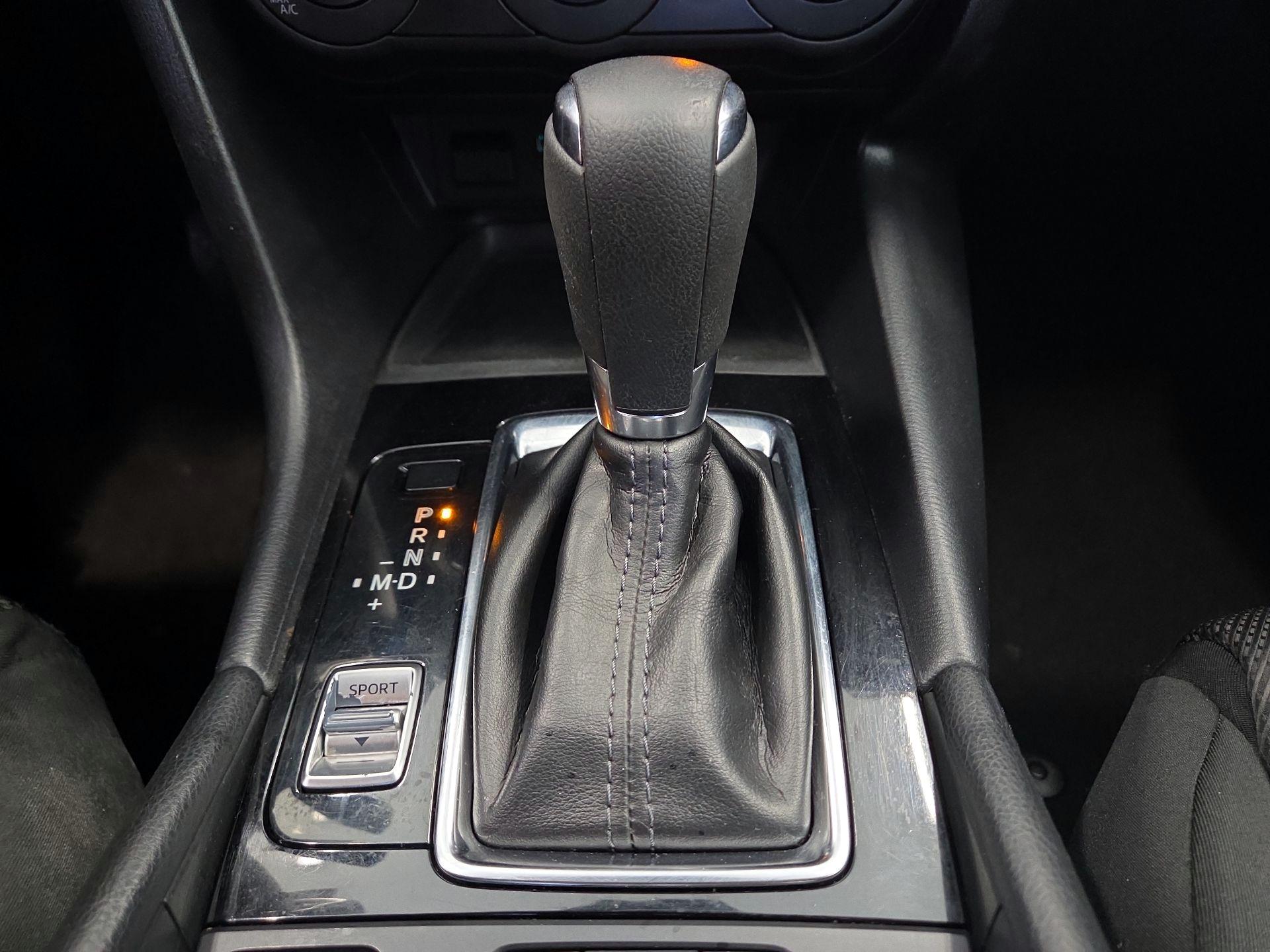 Thumbnail: 2018 Mazda Mazda3 - 17