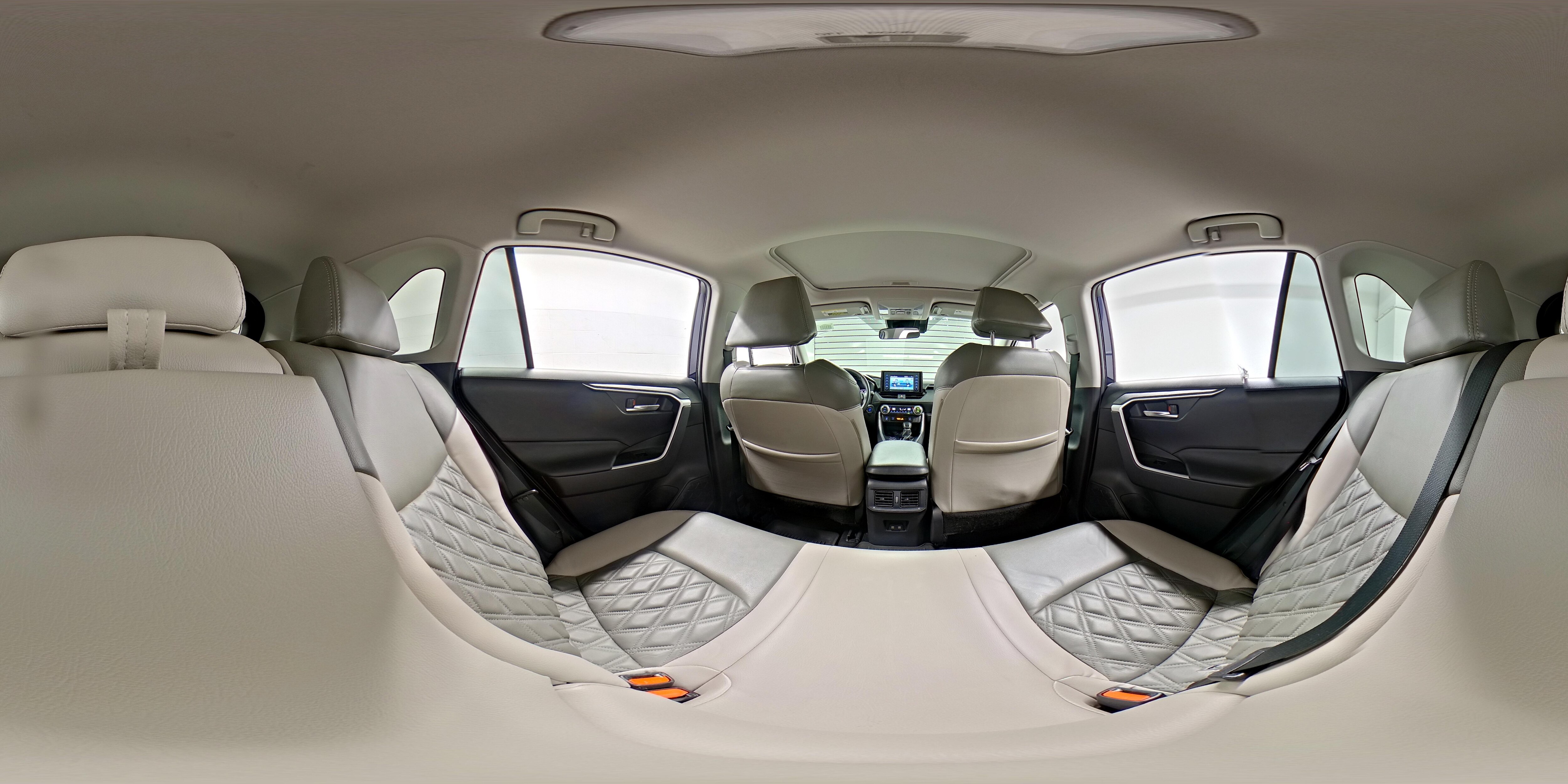 2021 Toyota RAV4 XLE - Photo 23