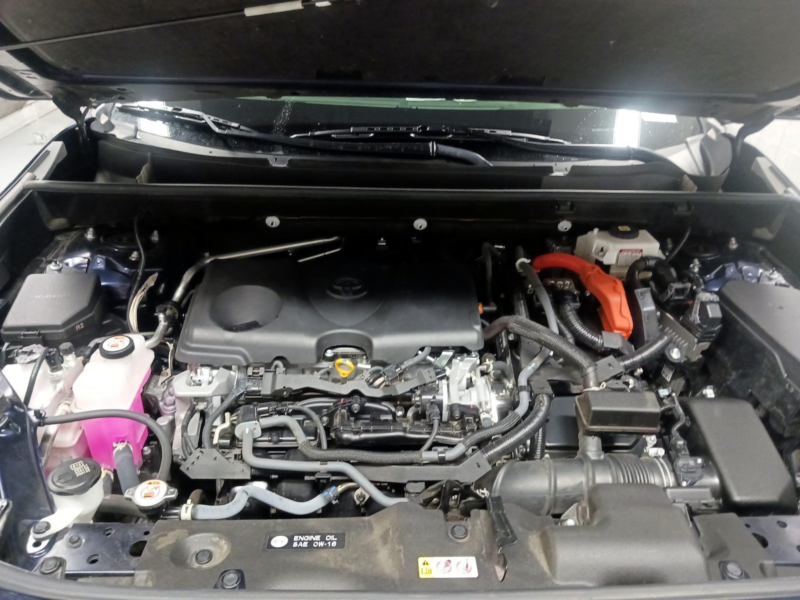 2021 Toyota RAV4 XLE - Photo 20