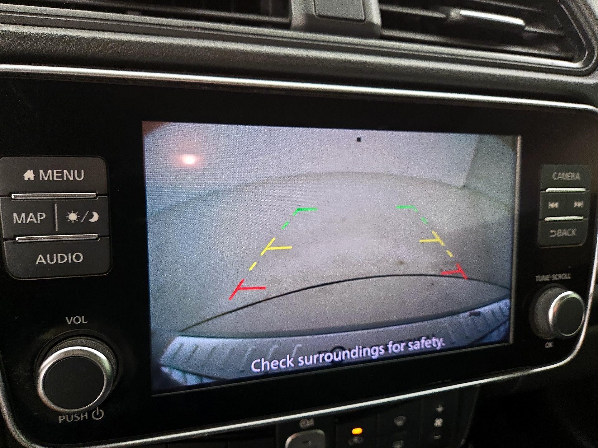 Thumbnail: 2019 Nissan Leaf - 15
