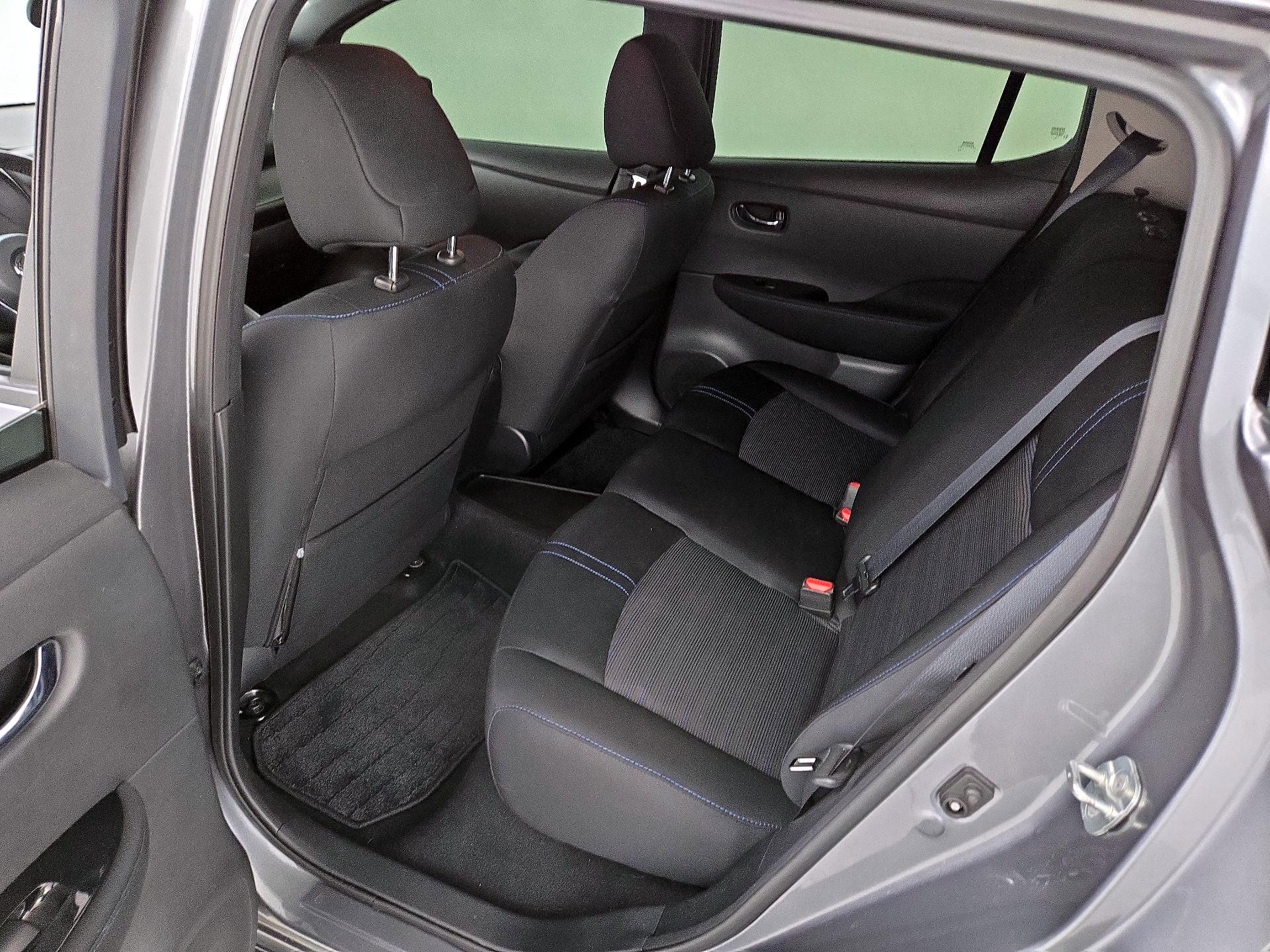 Thumbnail: 2019 Nissan Leaf - 20