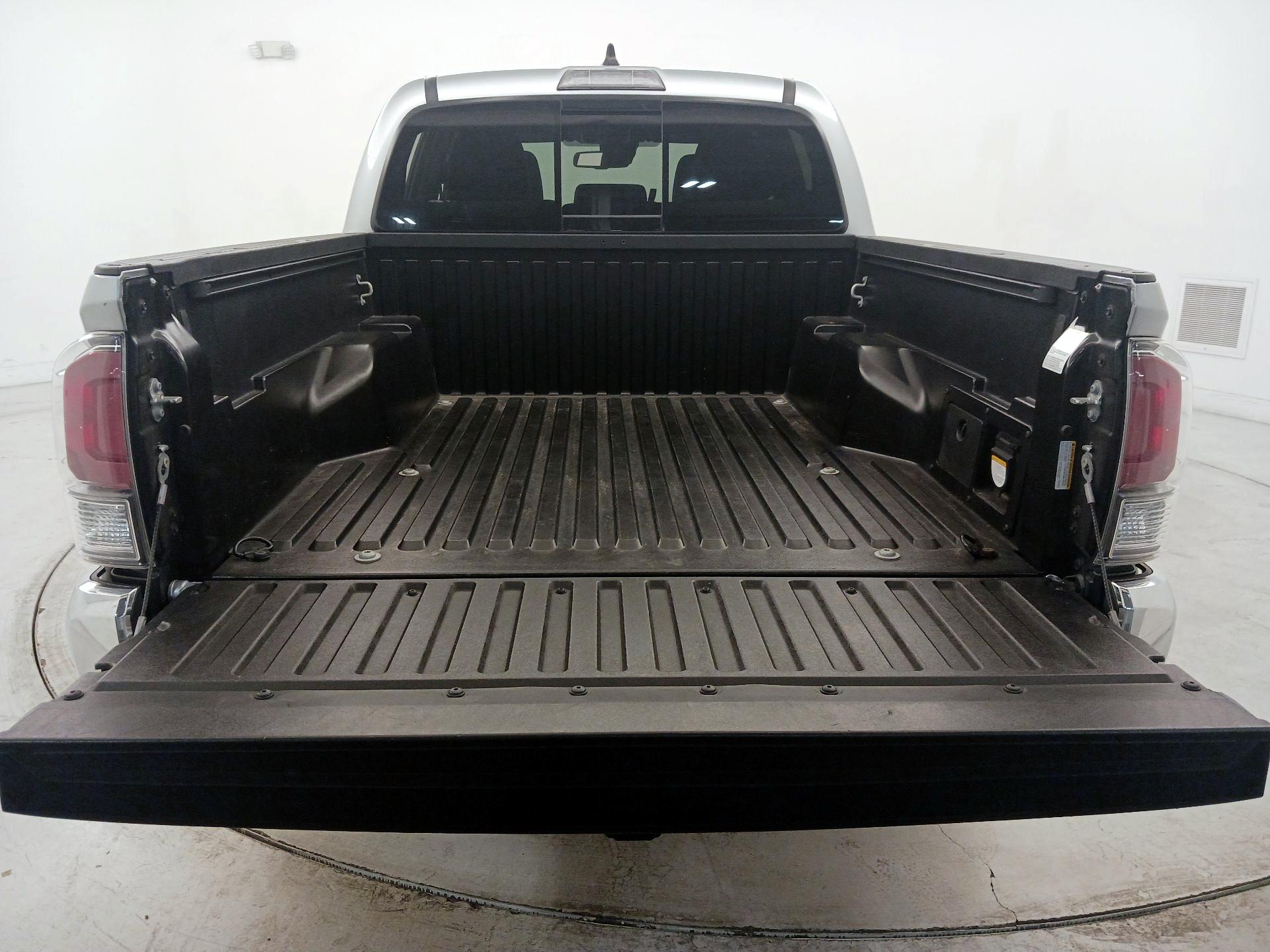 Thumbnail: 2023 Toyota Tacoma - 20