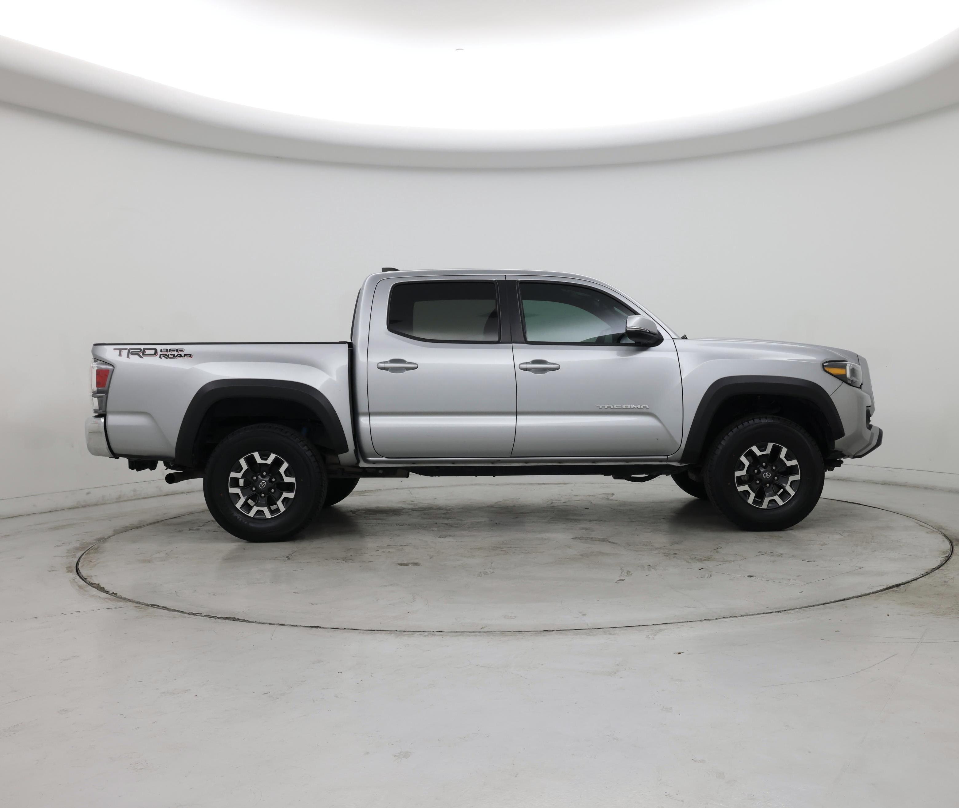 Thumbnail: 2023 Toyota Tacoma - 7