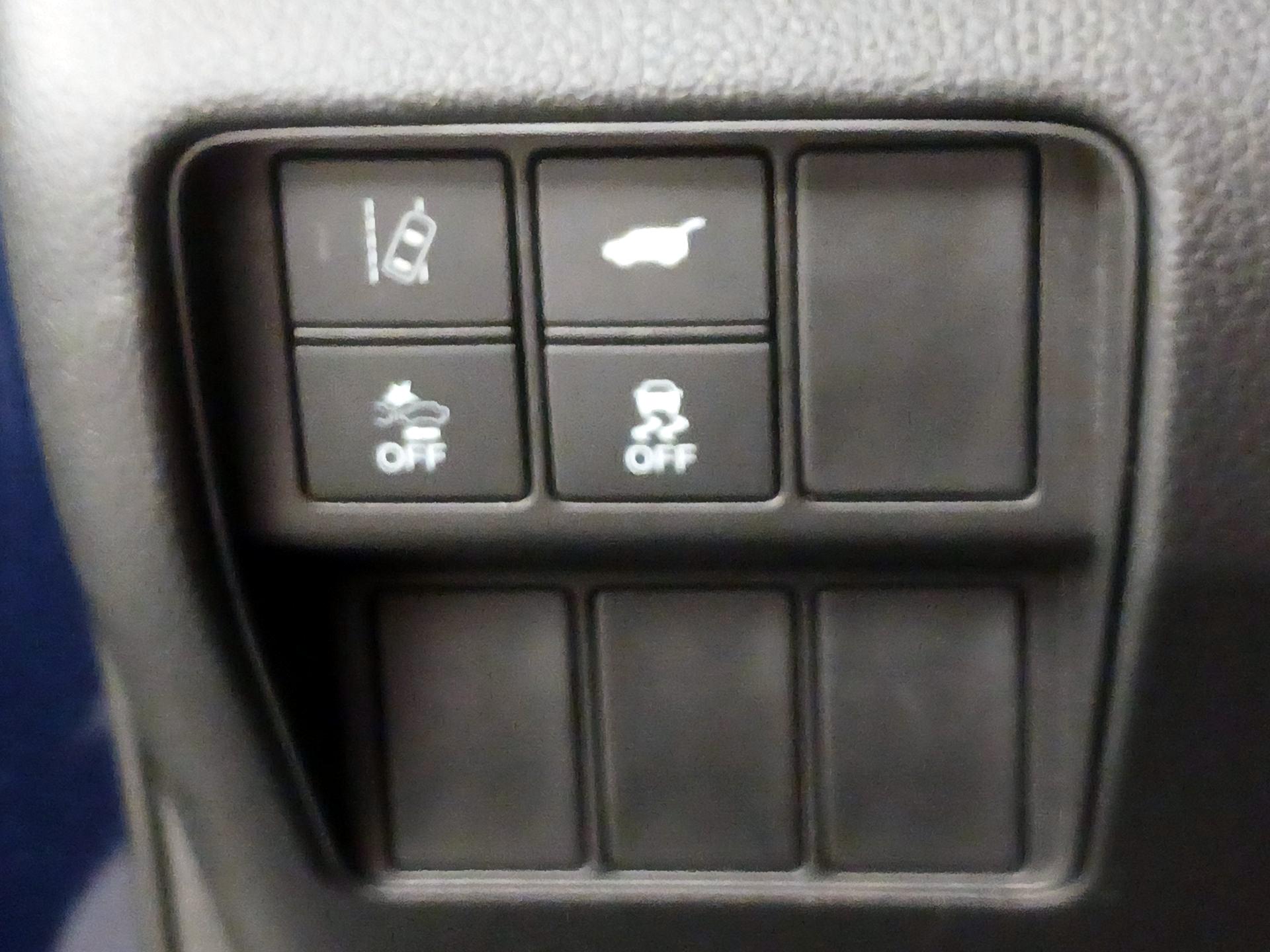 Thumbnail: 2017 Honda CR-V - 13