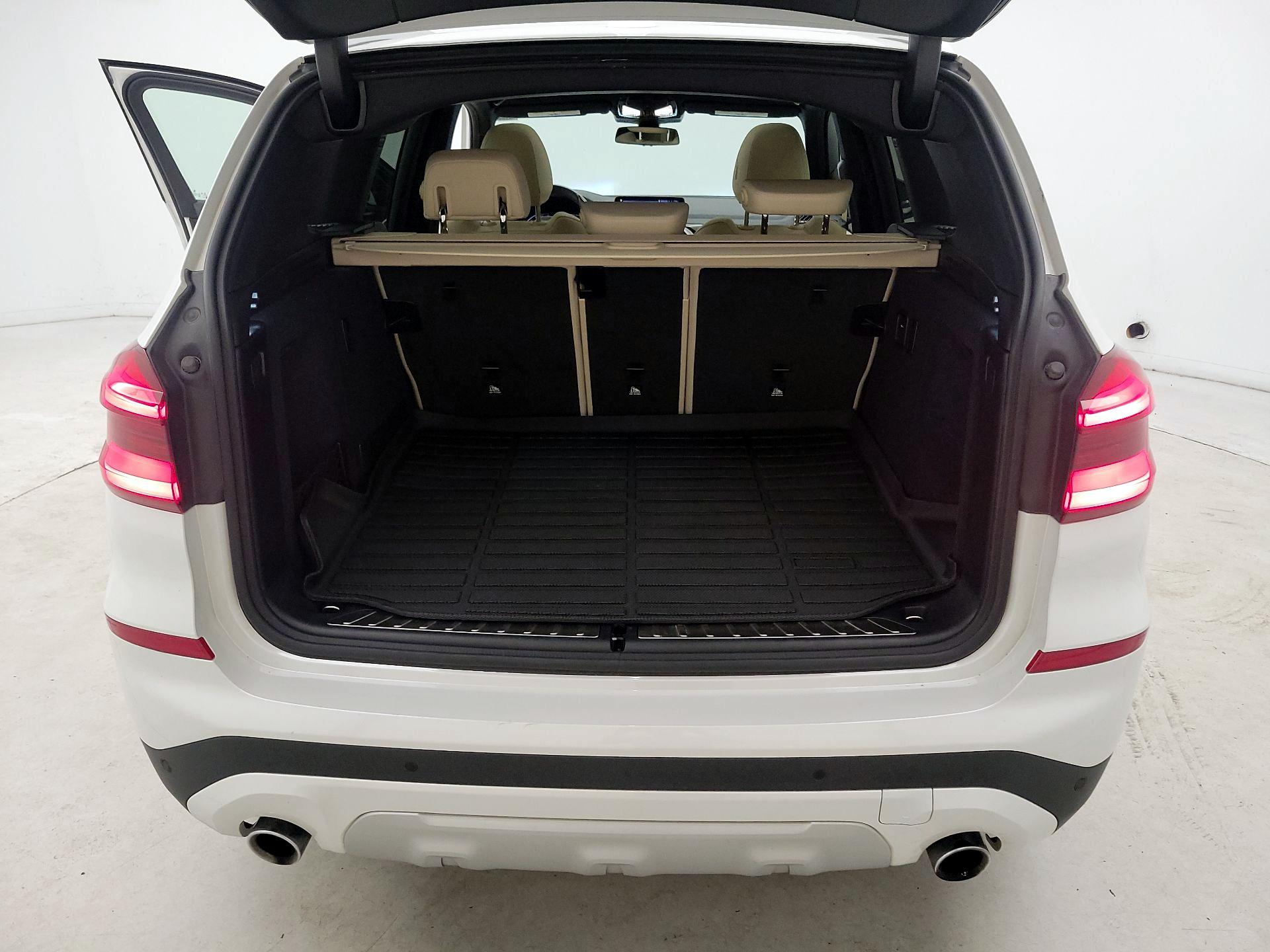 Thumbnail: 2021 BMW X3 - 18