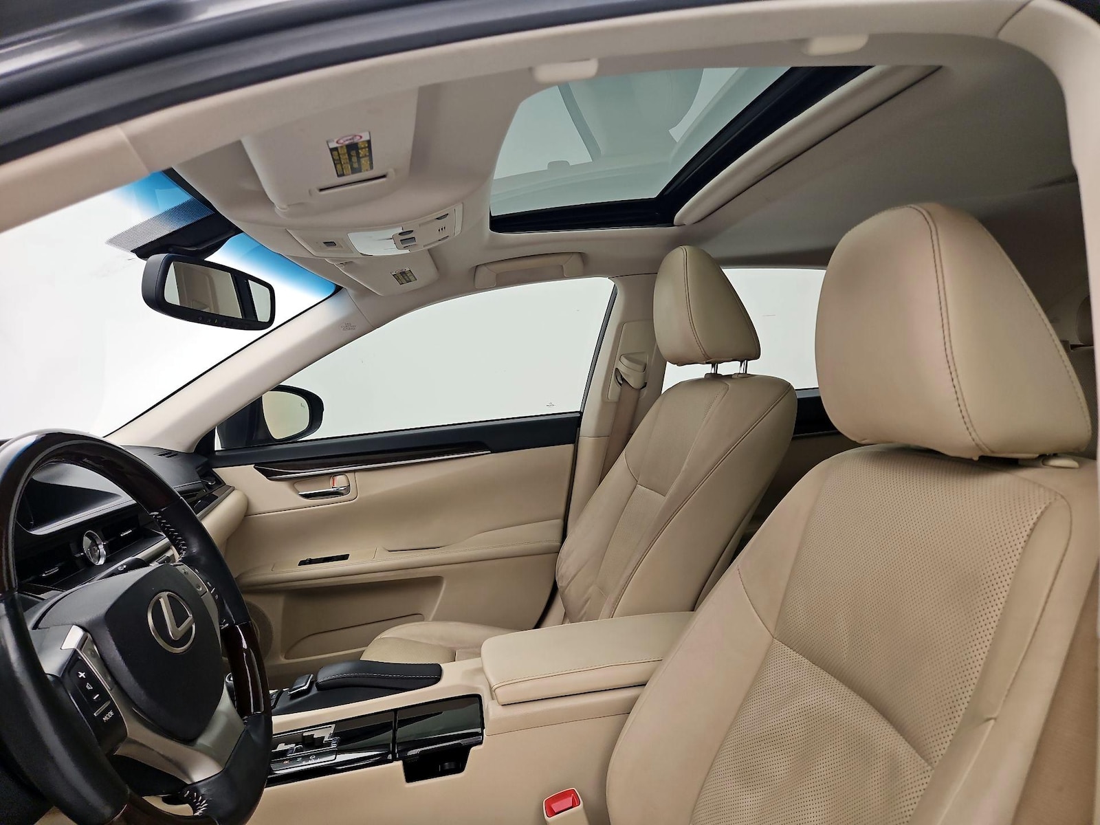 Sunroof(s) & Overhead Airbags