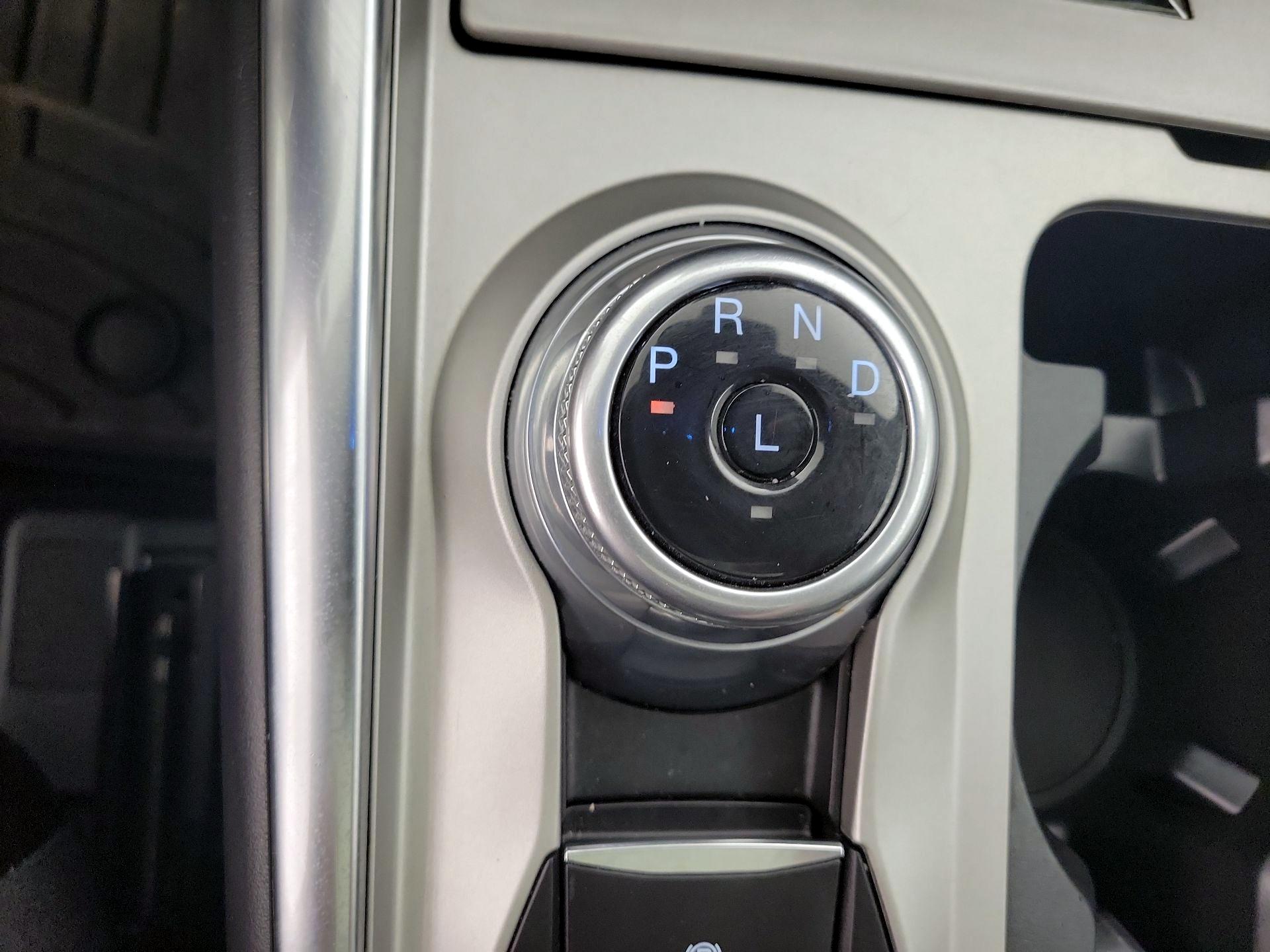 Thumbnail: 2023 Ford Explorer - 18