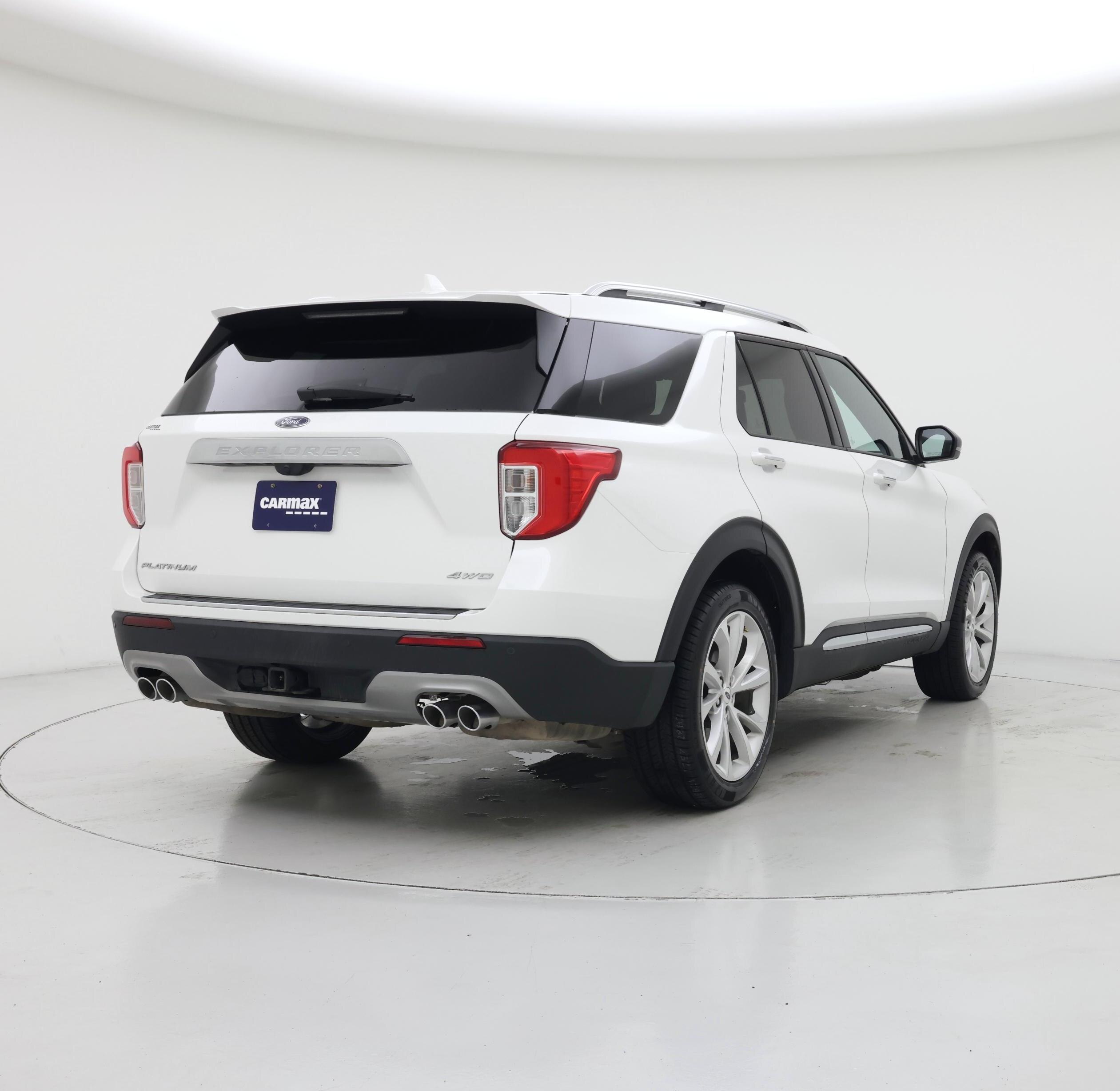 Thumbnail: 2023 Ford Explorer - 8