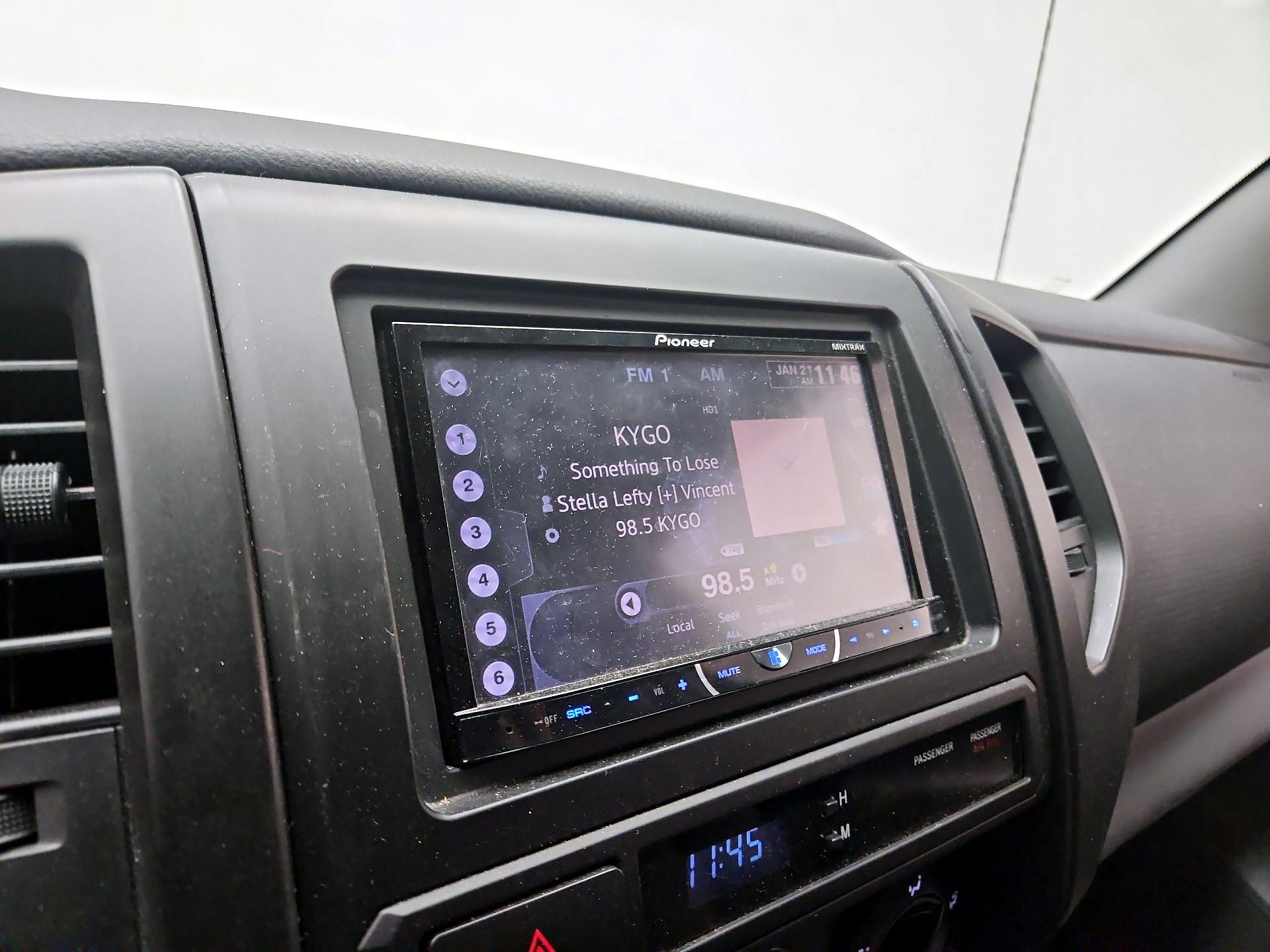 Thumbnail: 2014 Toyota Tacoma - 14