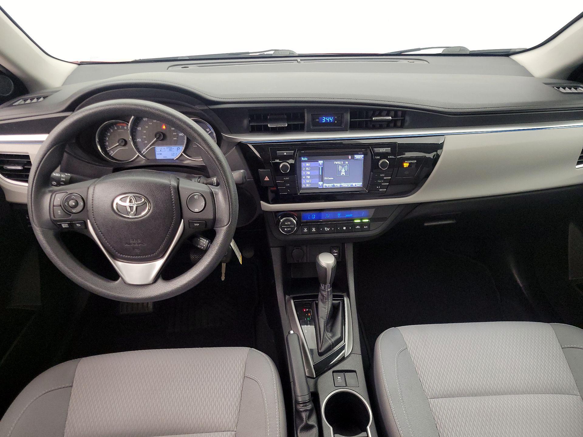 Thumbnail: 2015 Toyota Corolla - 9