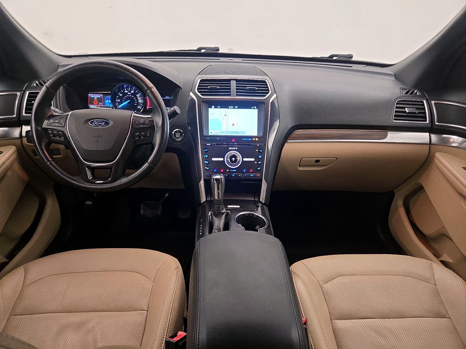 Thumbnail: 2017 Ford Explorer - 9