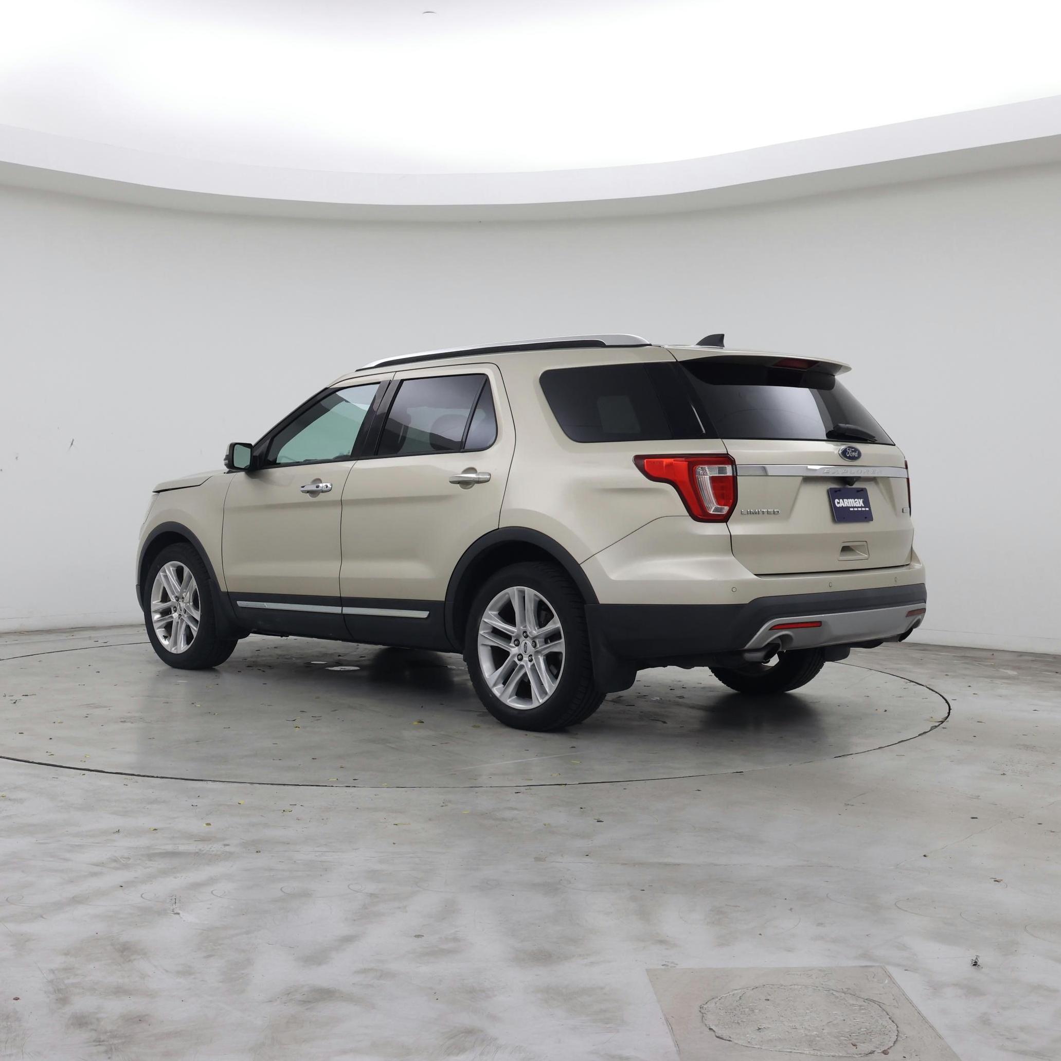 Thumbnail: 2017 Ford Explorer - 2