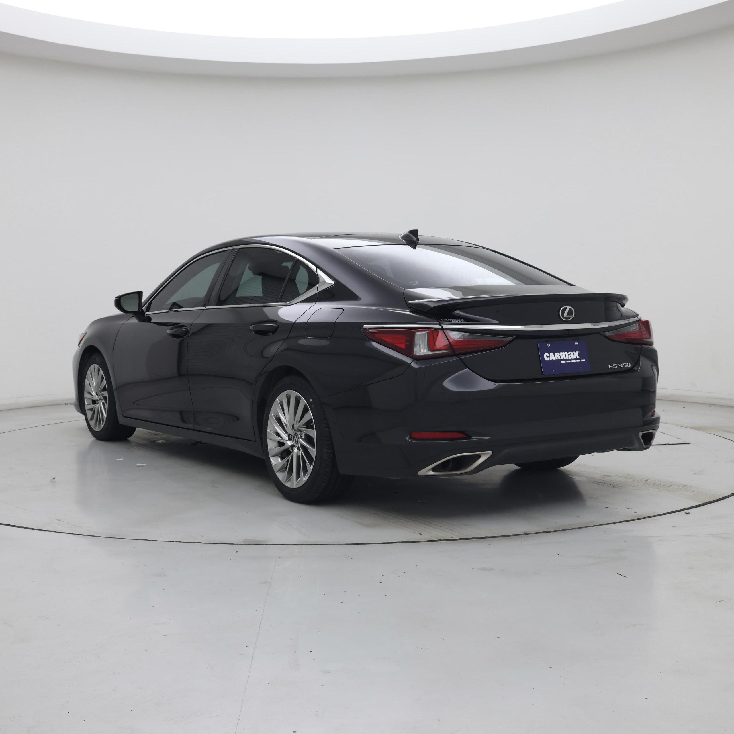 Thumbnail: 2023 Lexus ES - 2