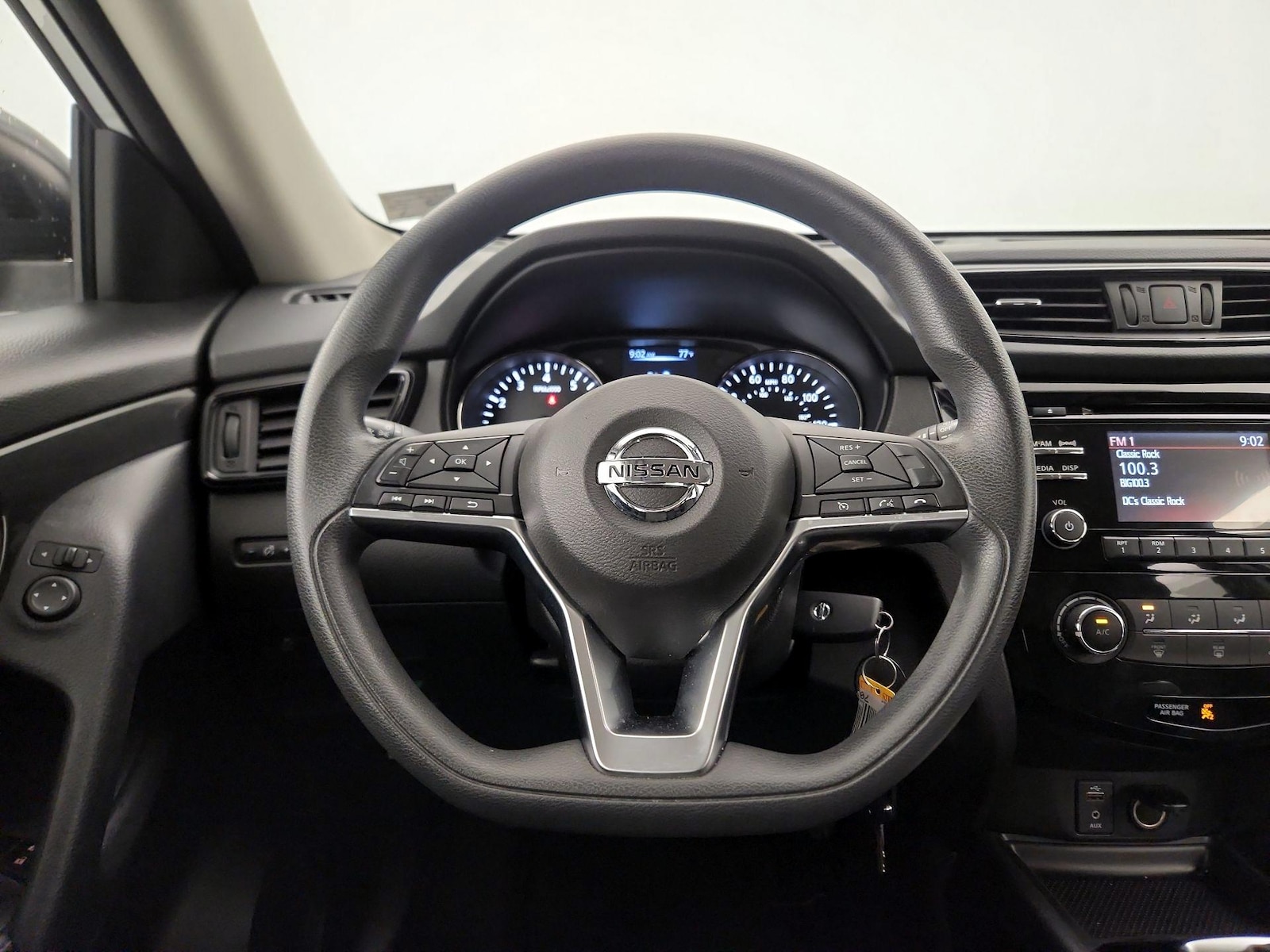2017 Nissan Rogue S - Photo 11
