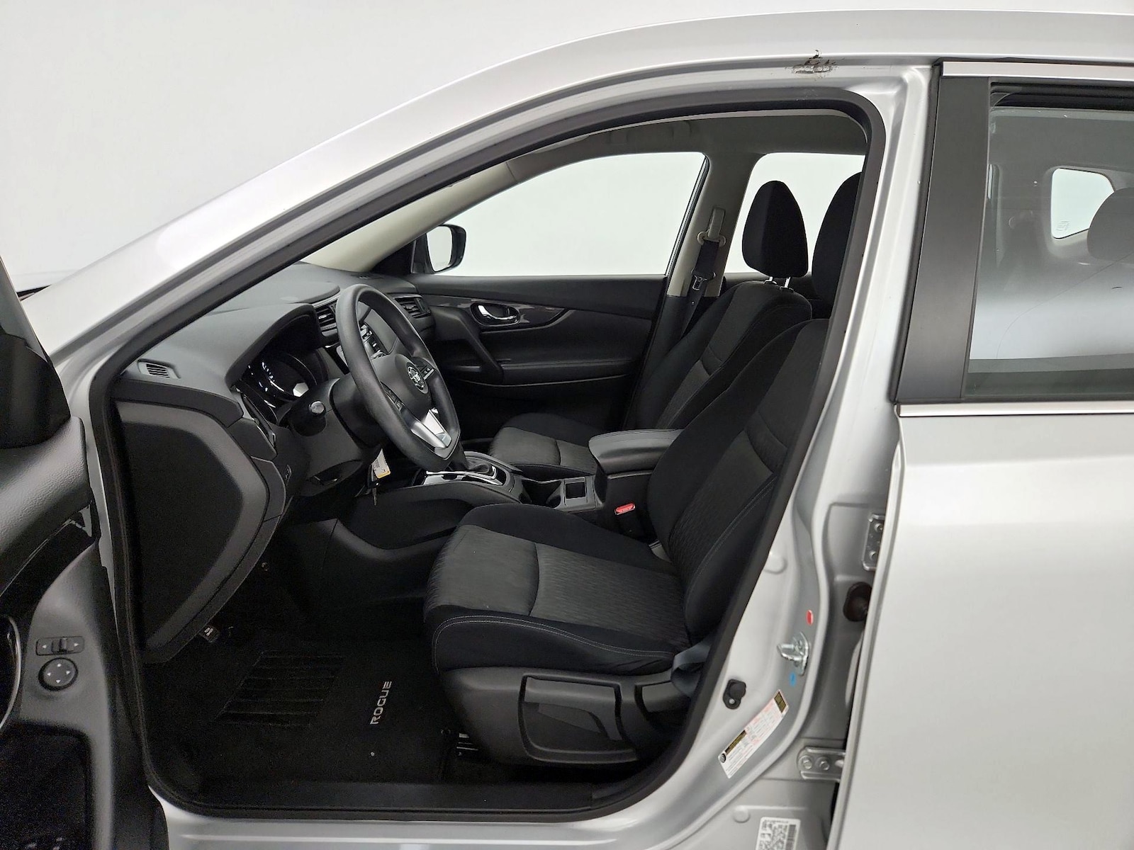 2017 Nissan Rogue S - Photo 12