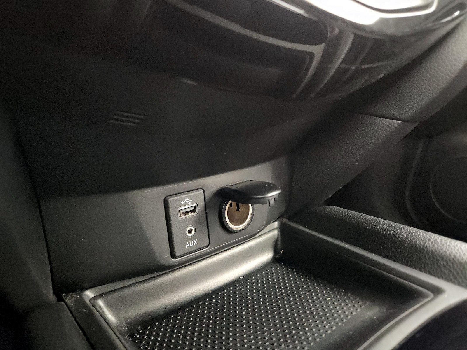 2017 Nissan Rogue S - Photo 19