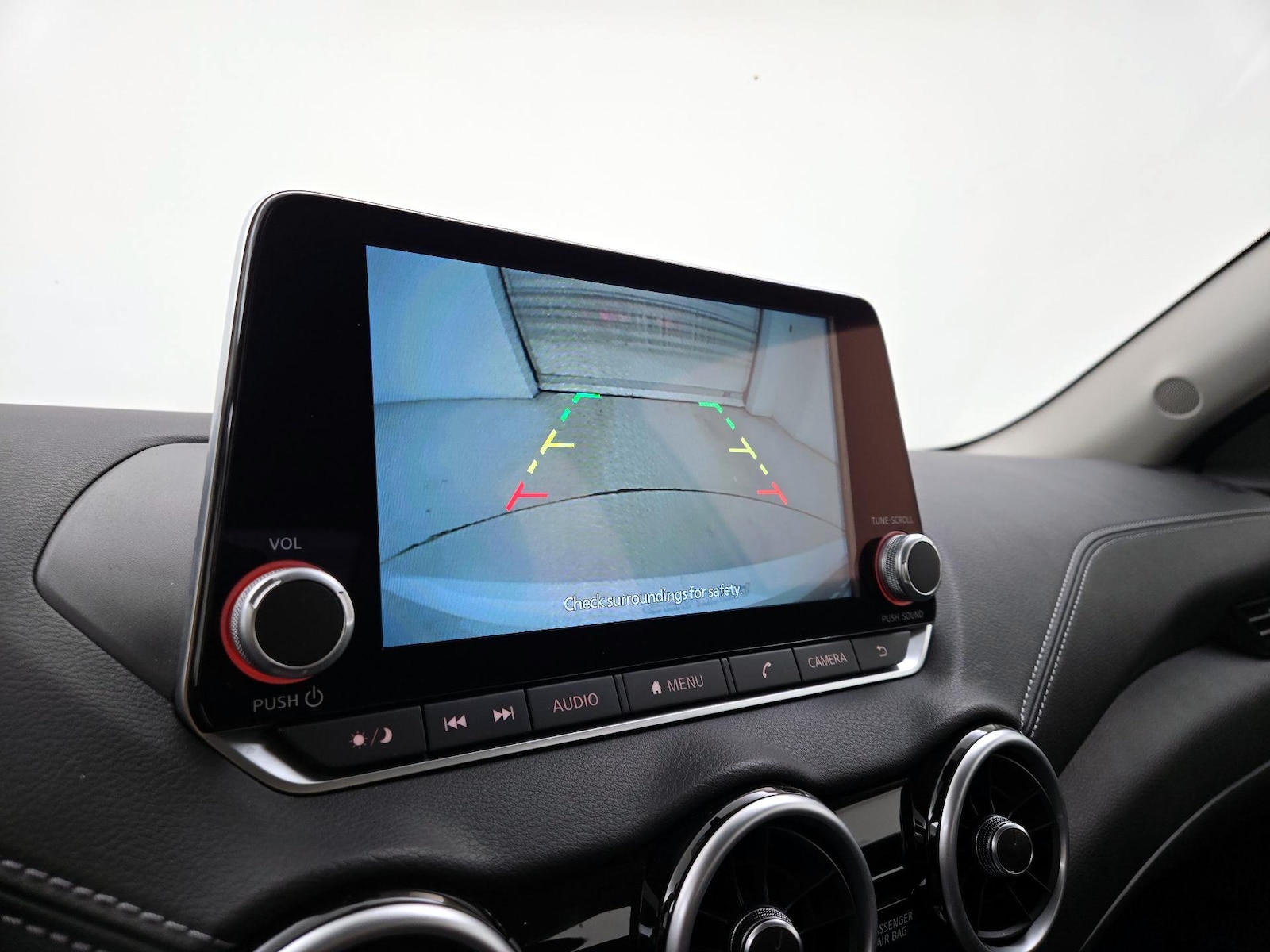 2025 Nissan Sentra SV - Photo 15