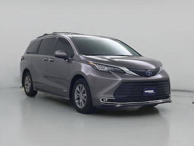 2021 Toyota Sienna Hybrid XLE