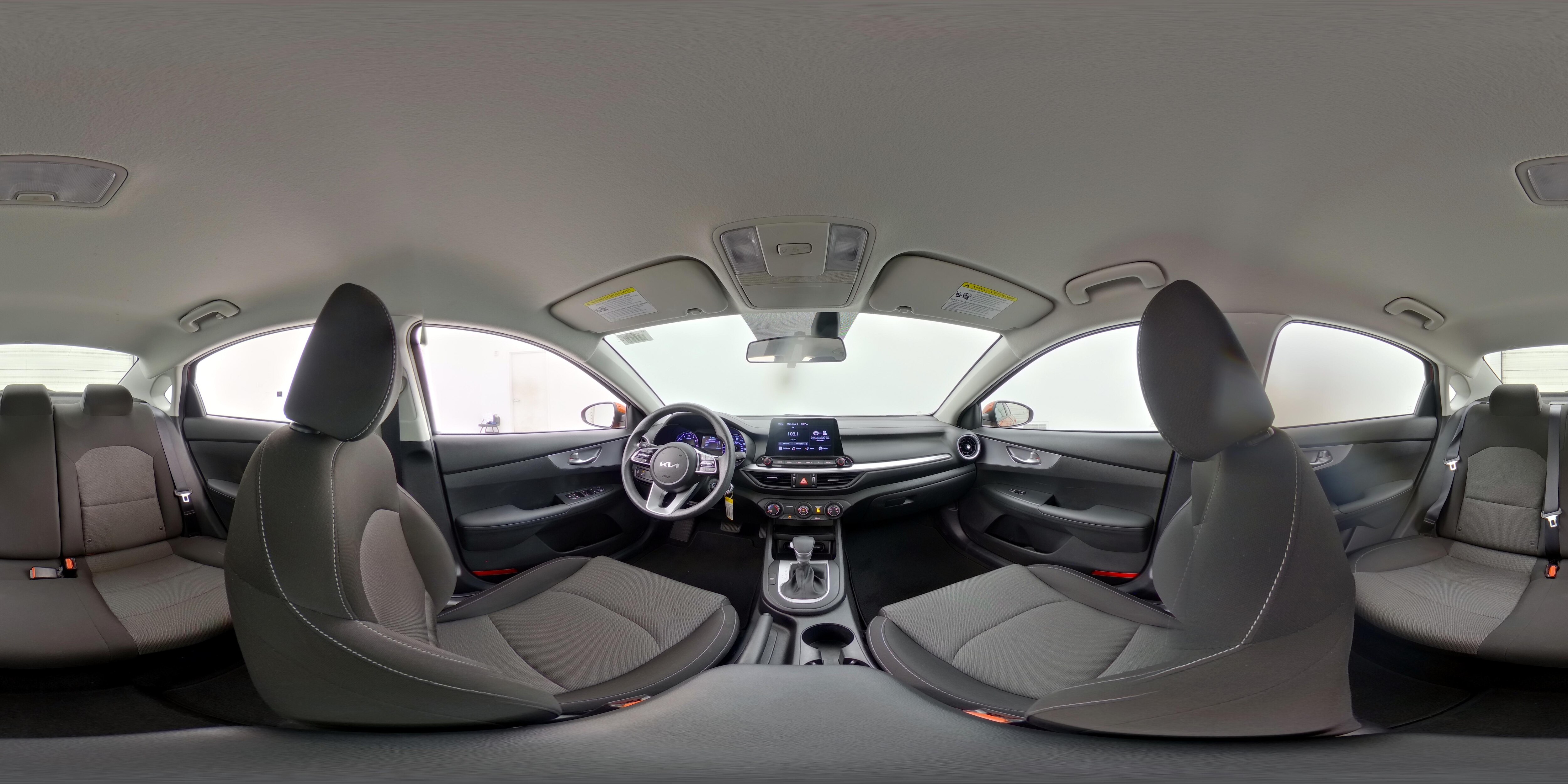 2023 Kia Forte LXS - Photo 24