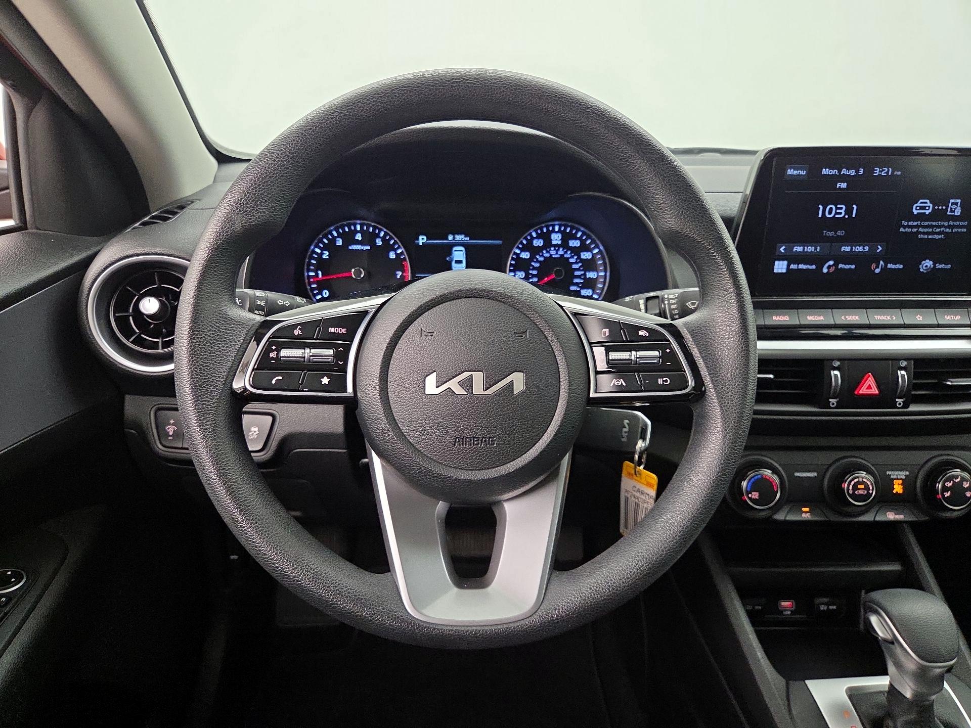 Thumbnail: 2023 Kia Forte - 10