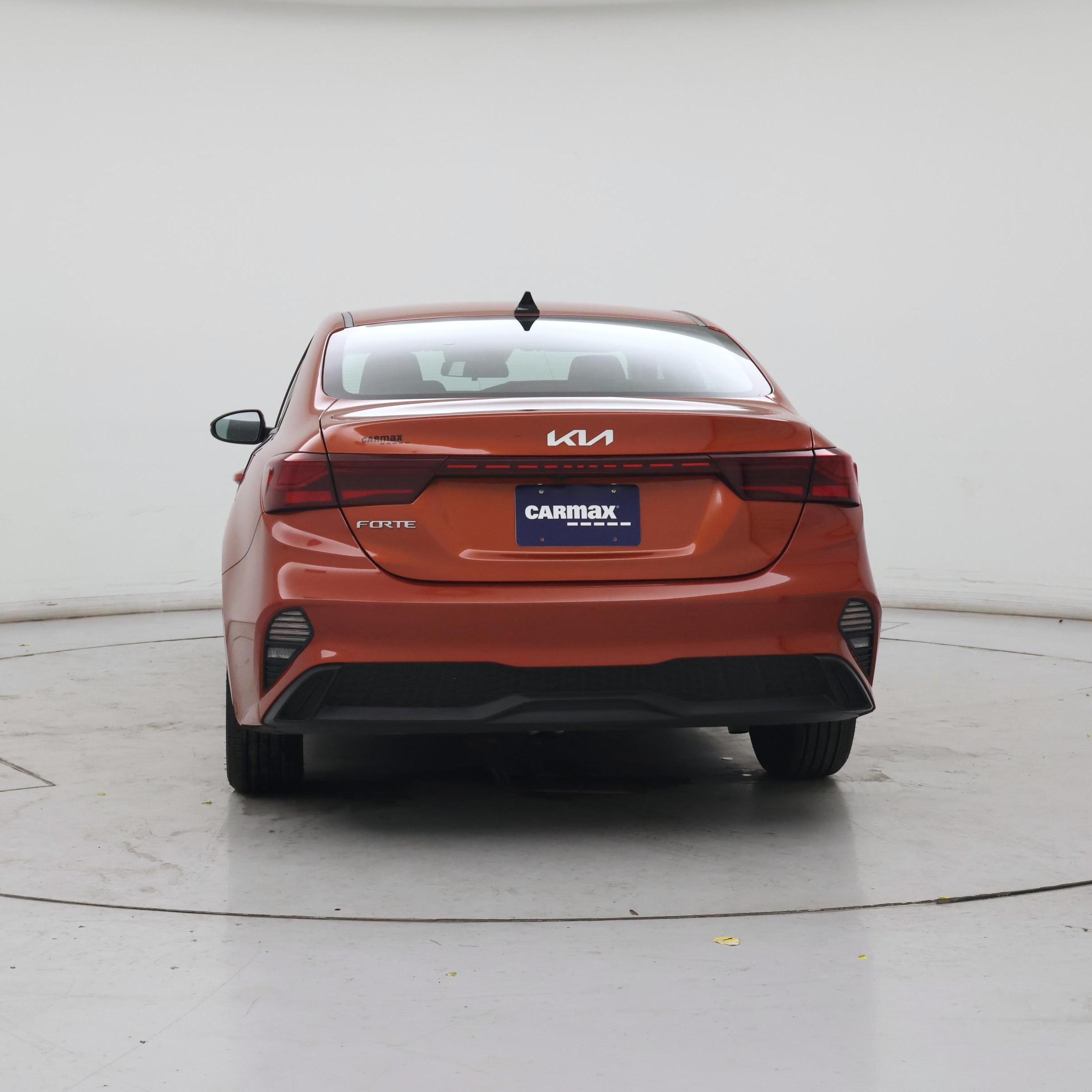 Thumbnail: 2023 Kia Forte - 6