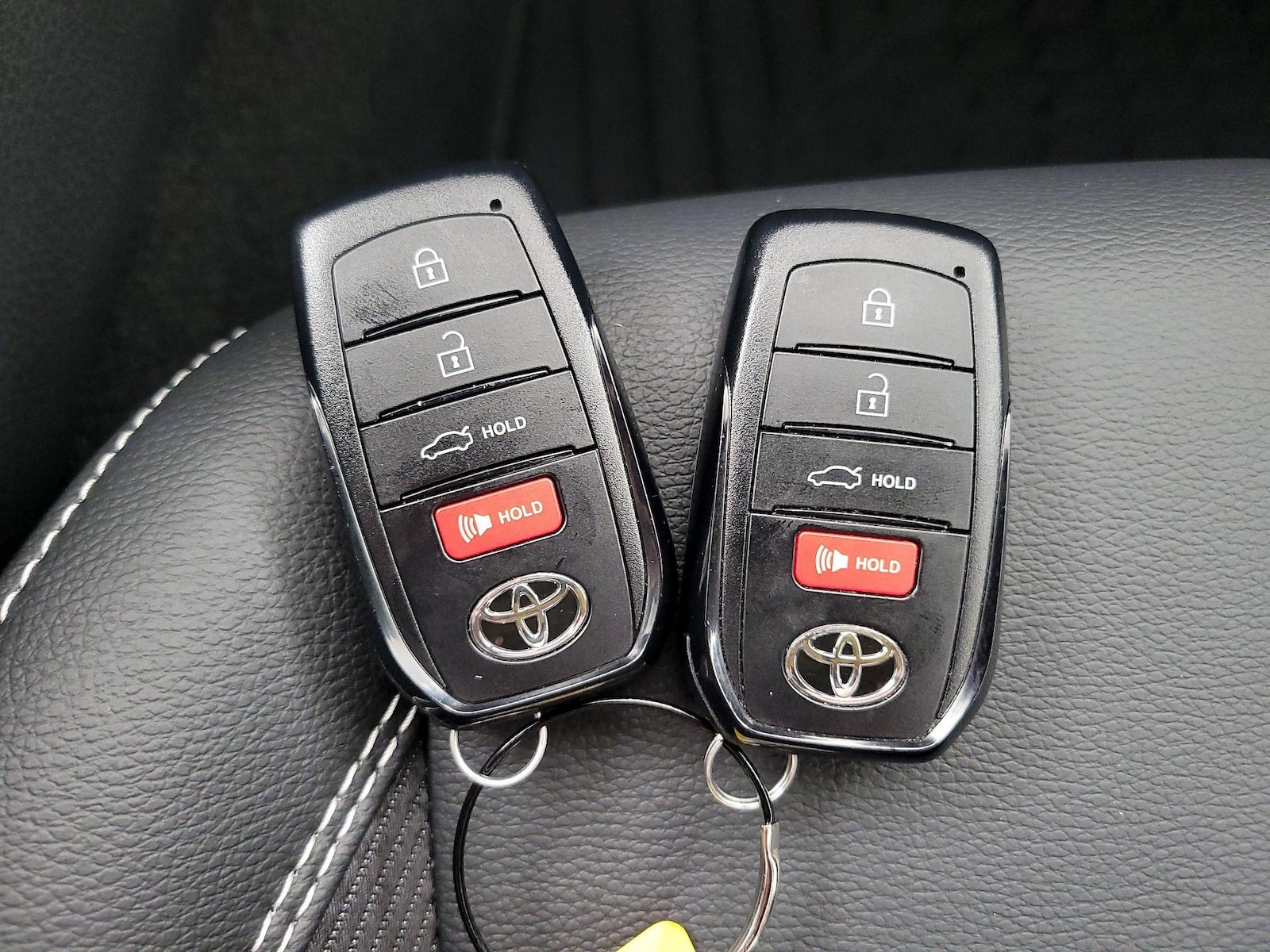 2026 Toyota Camry SE - Photo 23