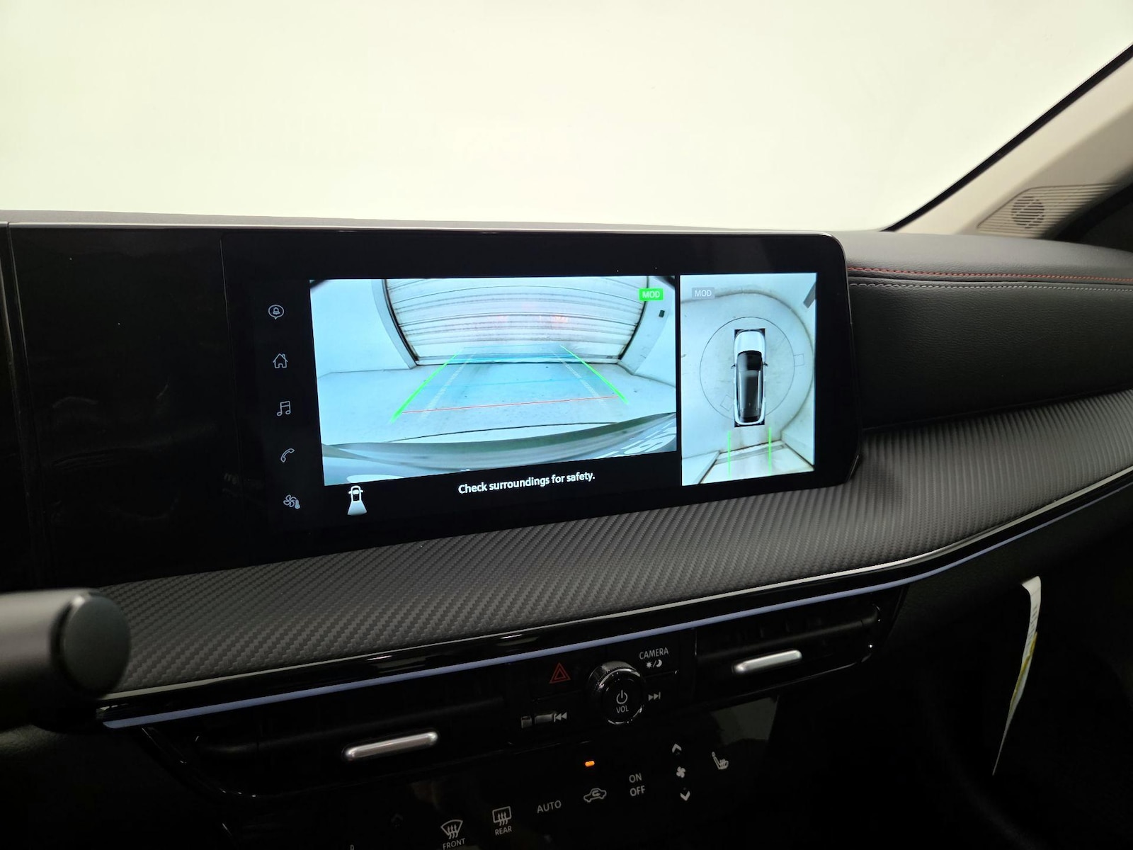 2025 Nissan Kicks SR AWD - Photo 15