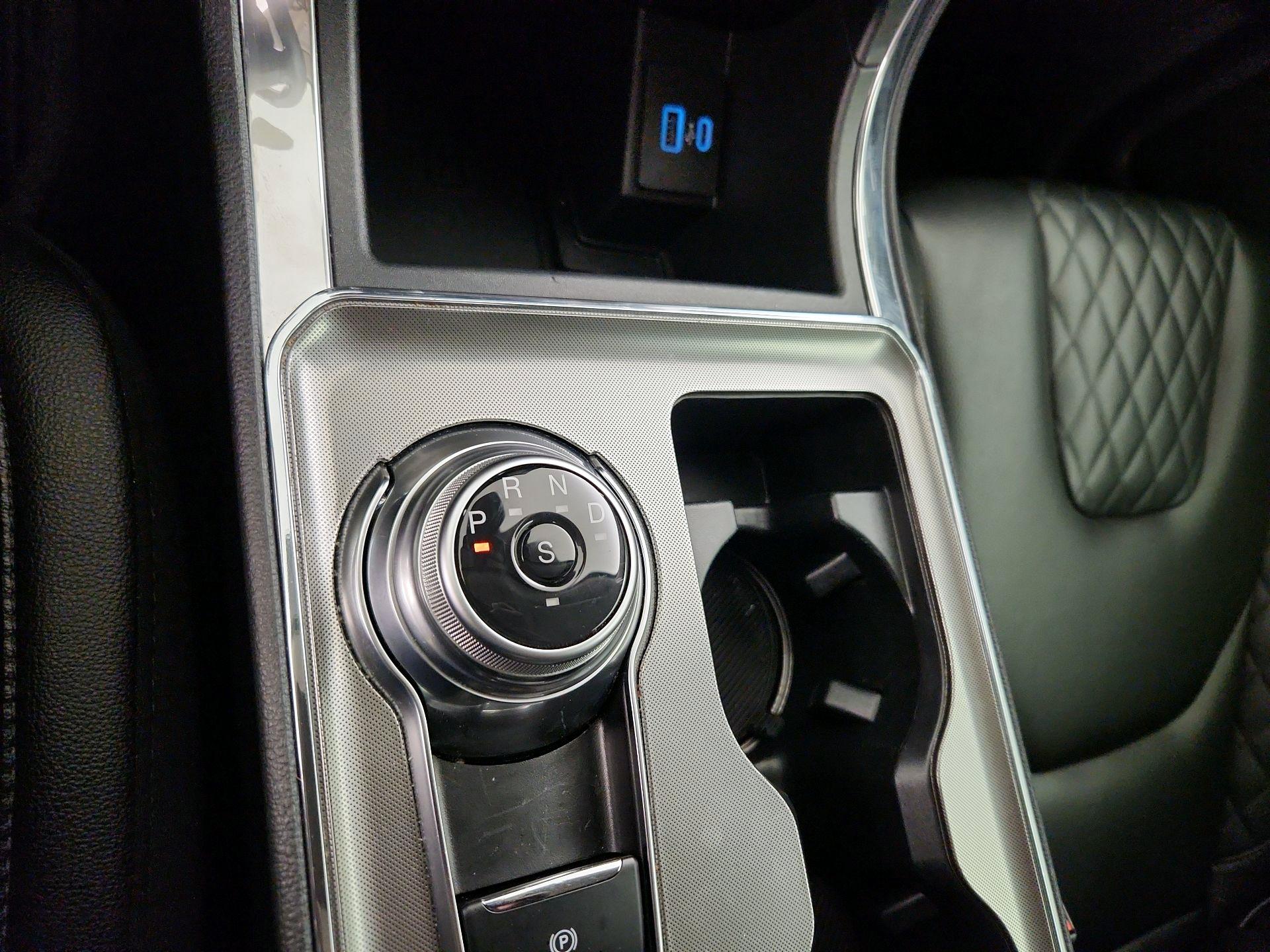 Thumbnail: 2024 Ford Edge - 17