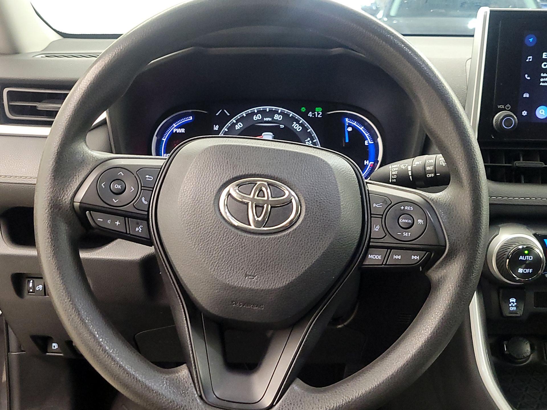 Thumbnail: 2023 Toyota RAV4 - 10