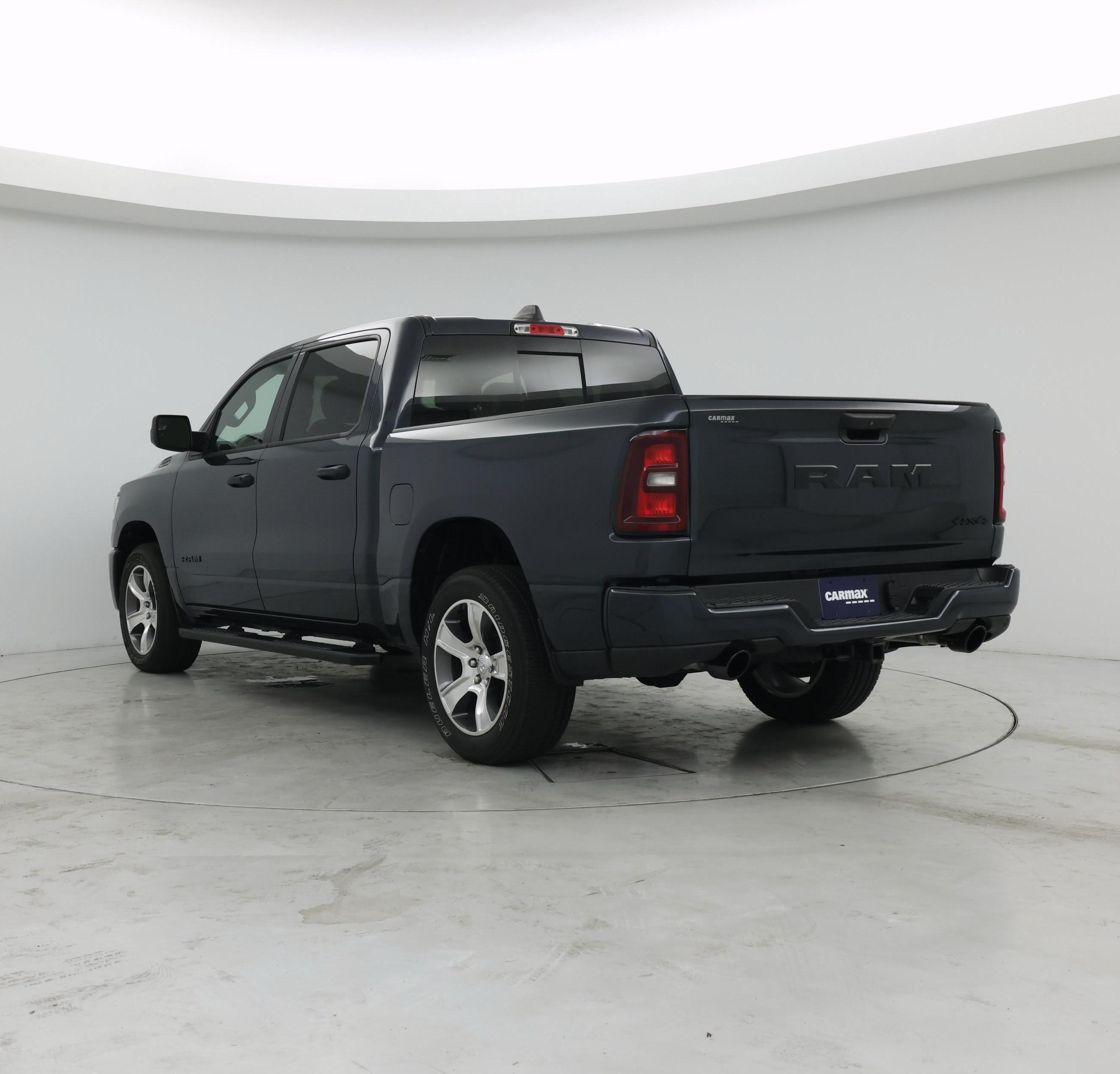 Thumbnail: 2025 RAM 1500 - 2