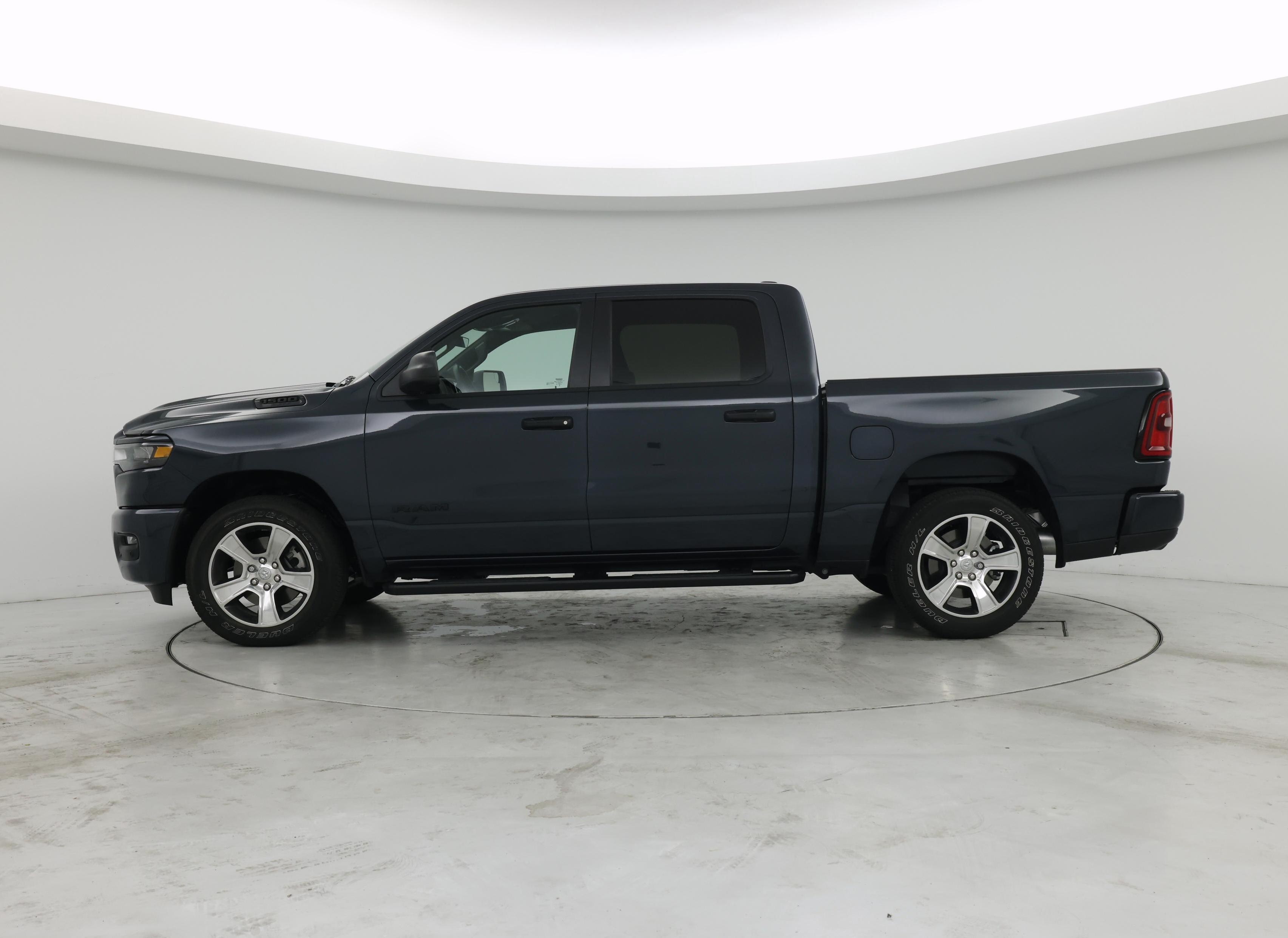 Thumbnail: 2025 RAM 1500 - 3