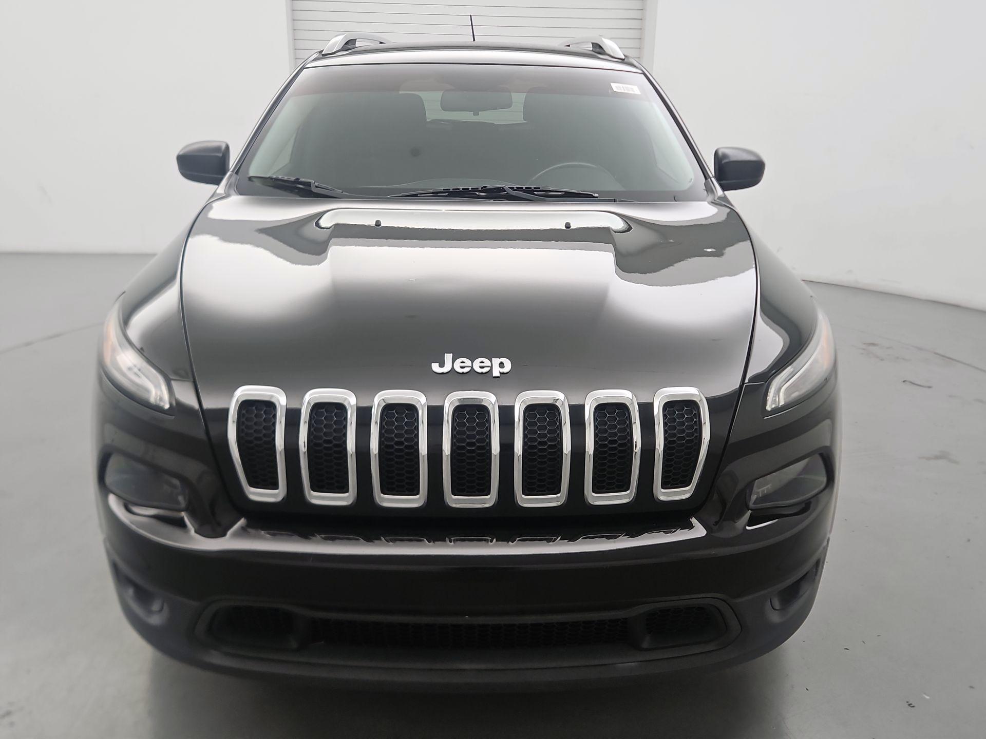 Thumbnail: 2018 Jeep Cherokee - 2