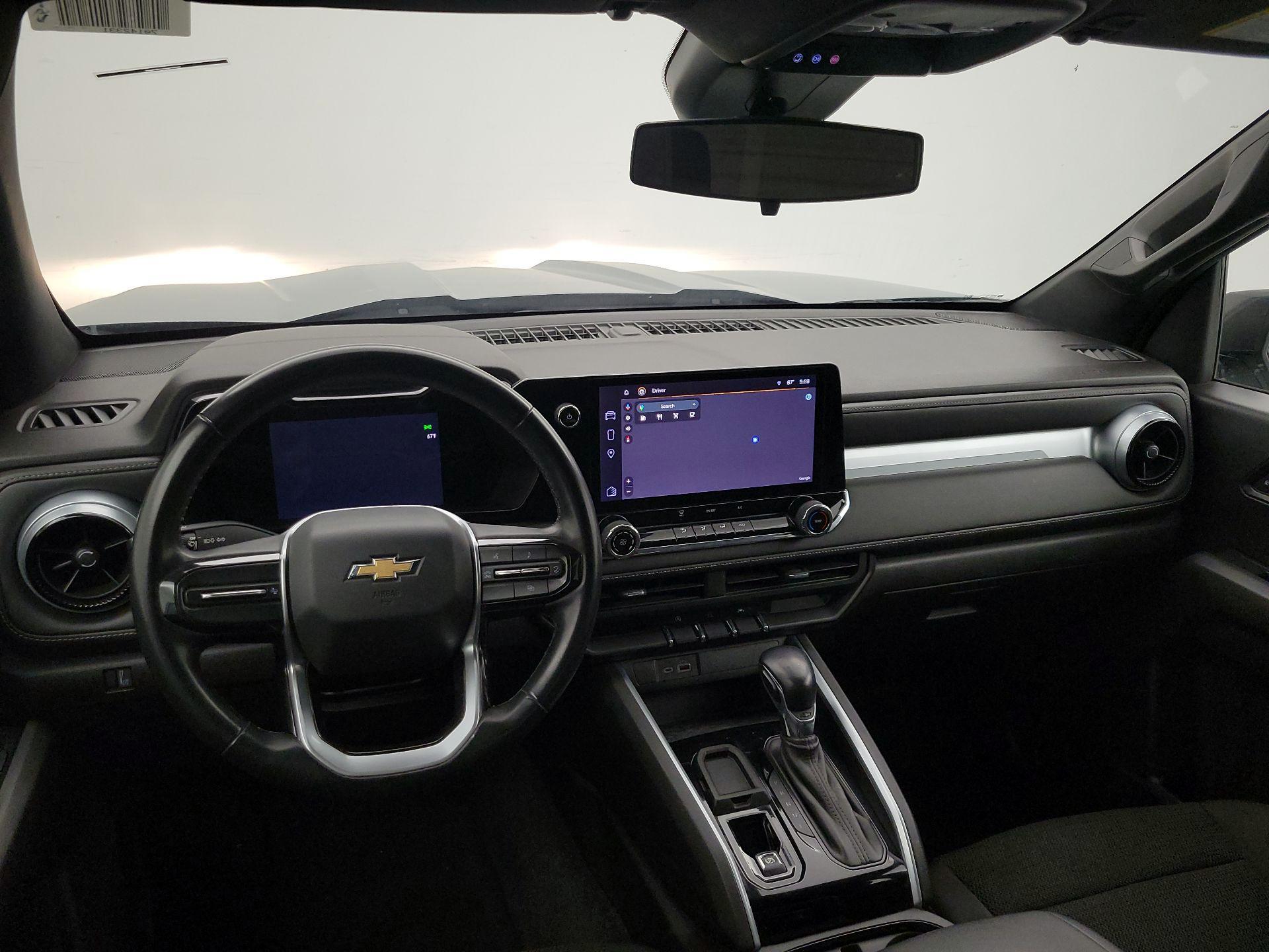 Thumbnail: 2023 Chevrolet Colorado - 9