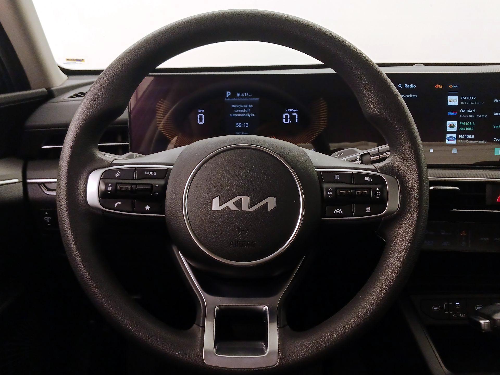 Thumbnail: 2025 Kia K5 - 10