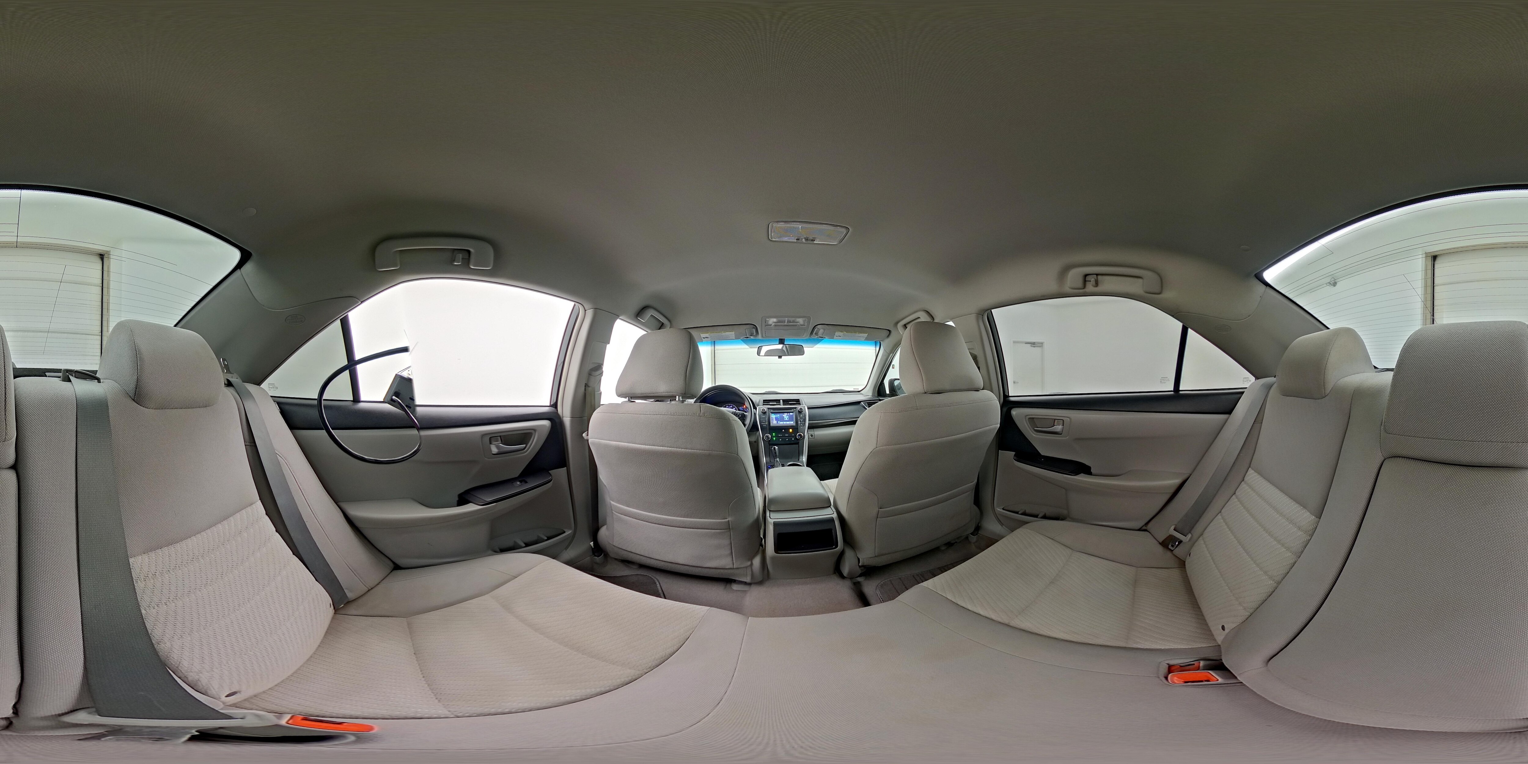 2015 Toyota Camry LE - Photo 25