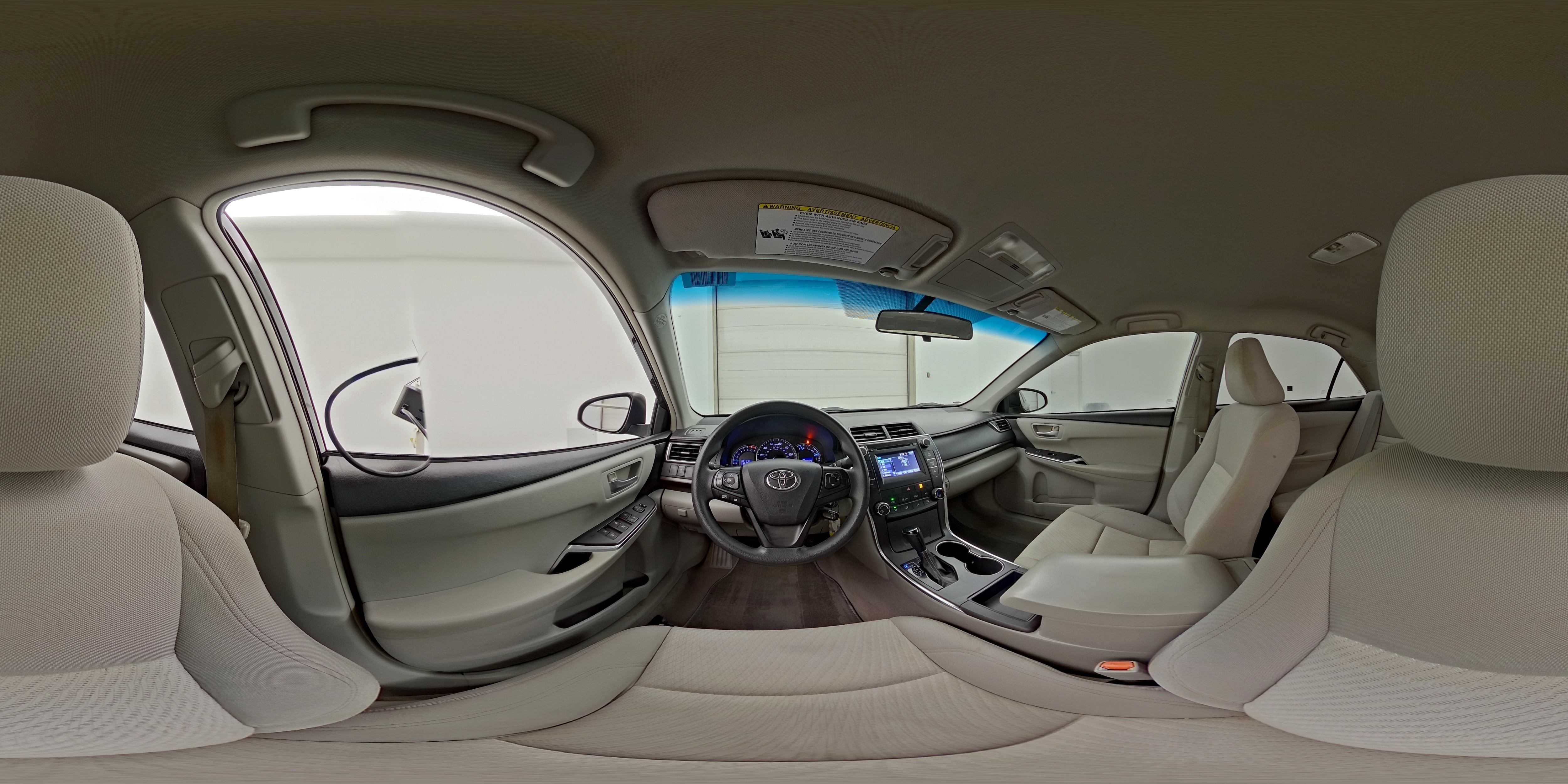 2015 Toyota Camry LE - Photo 26
