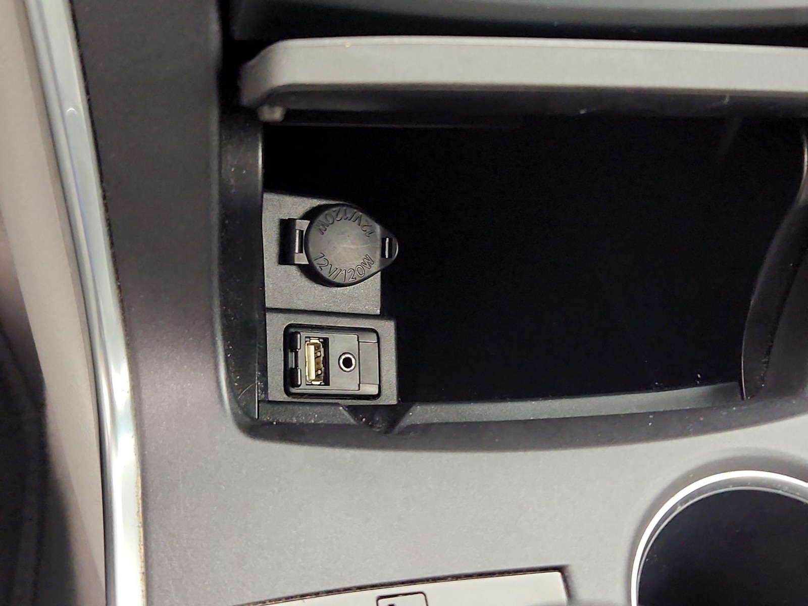 2015 Toyota Camry LE - Photo 19