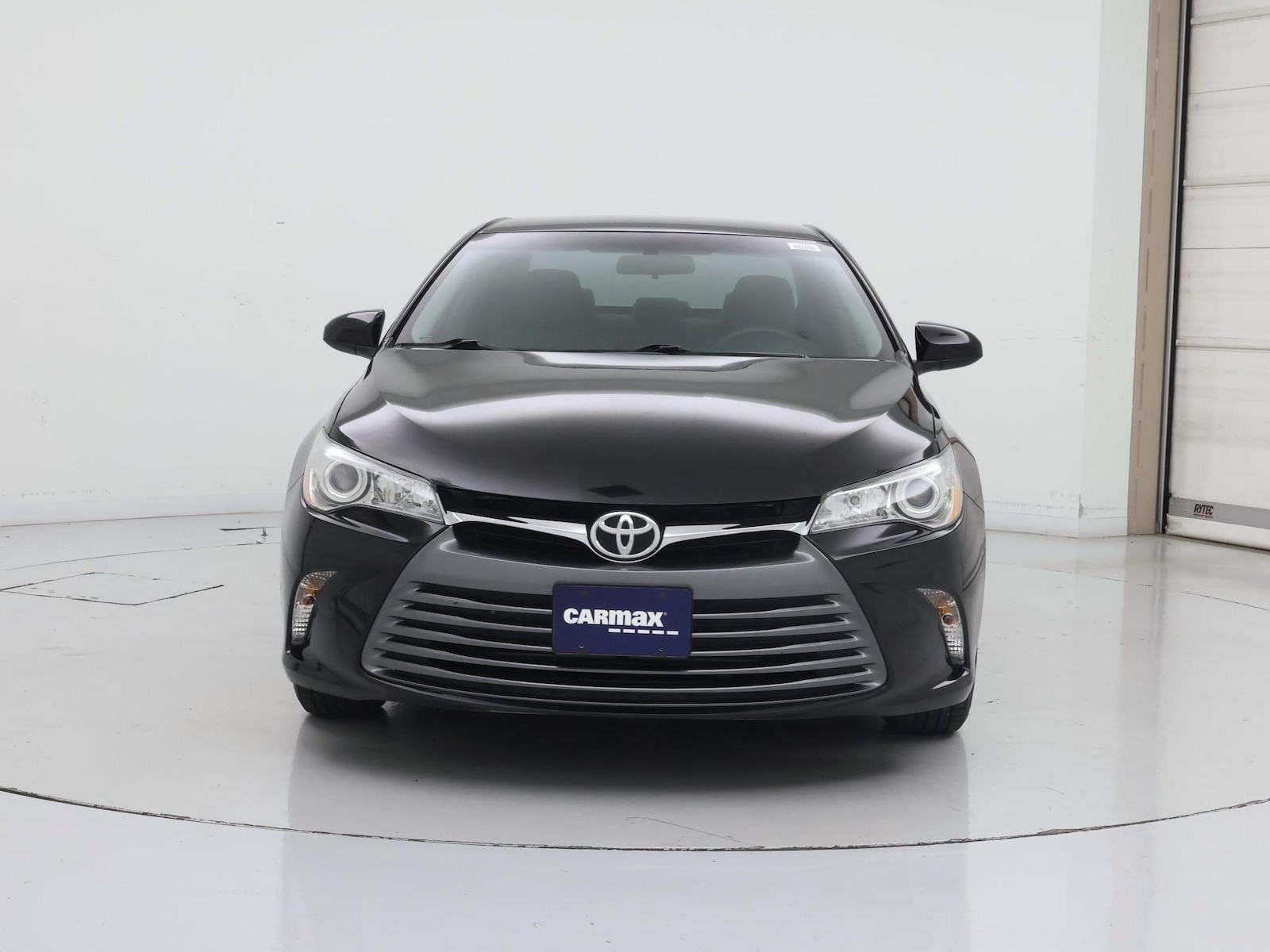 2015 Toyota Camry LE - Photo 6