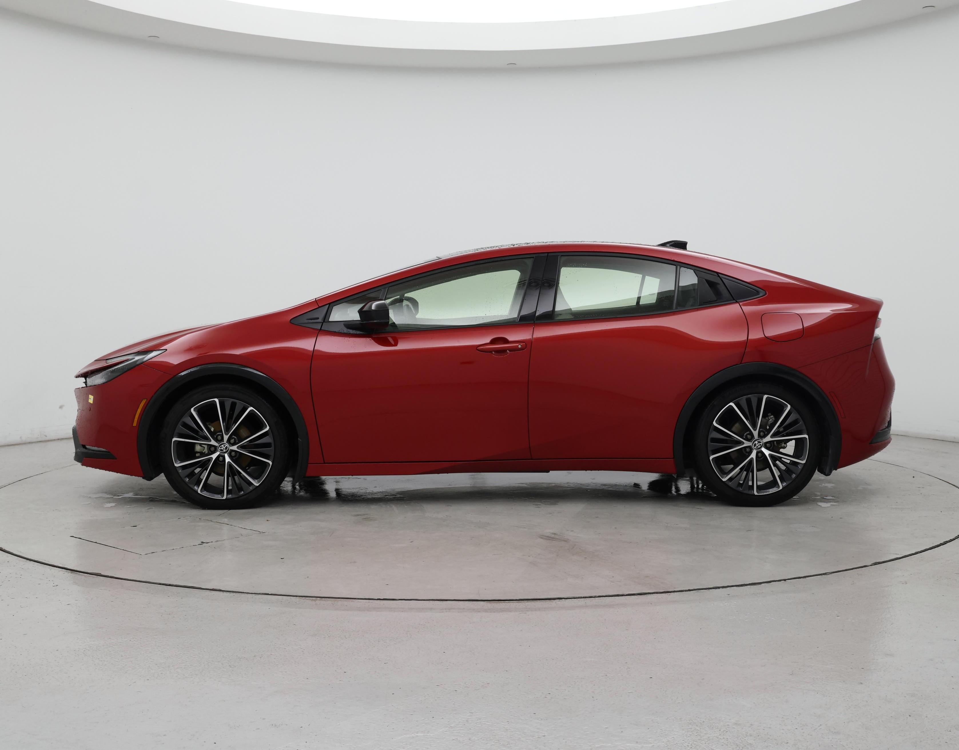 Thumbnail: 2024 Toyota Prius - 3