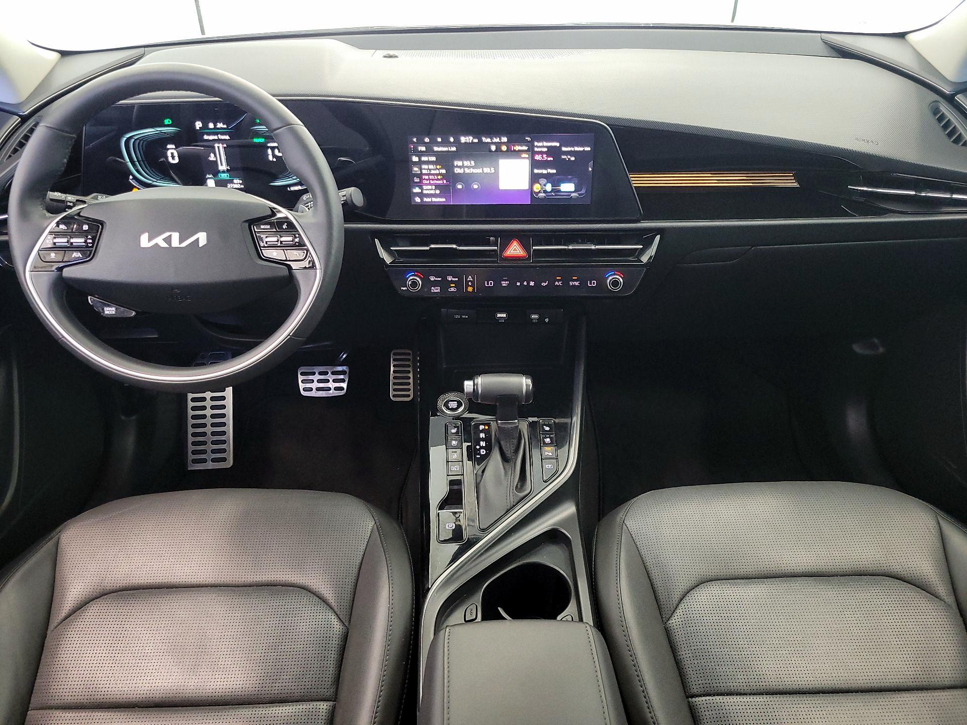 Thumbnail: 2023 Kia Niro - 9